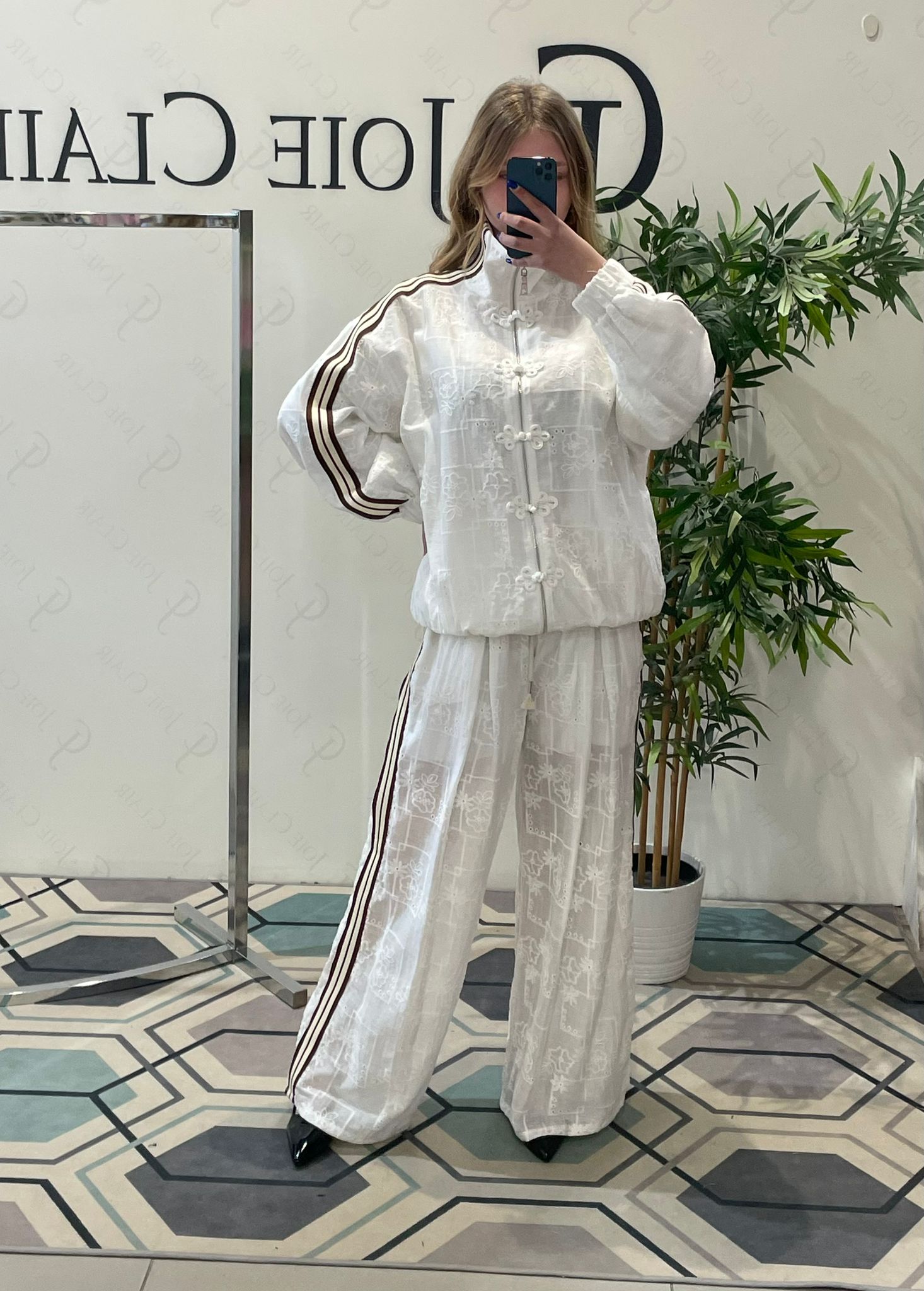 Фото Joie Clair (J-Clair)