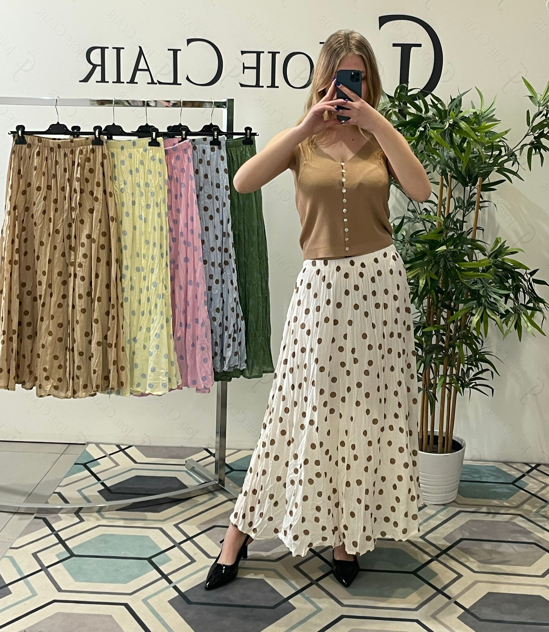 Фото Joie Clair (J-Clair)