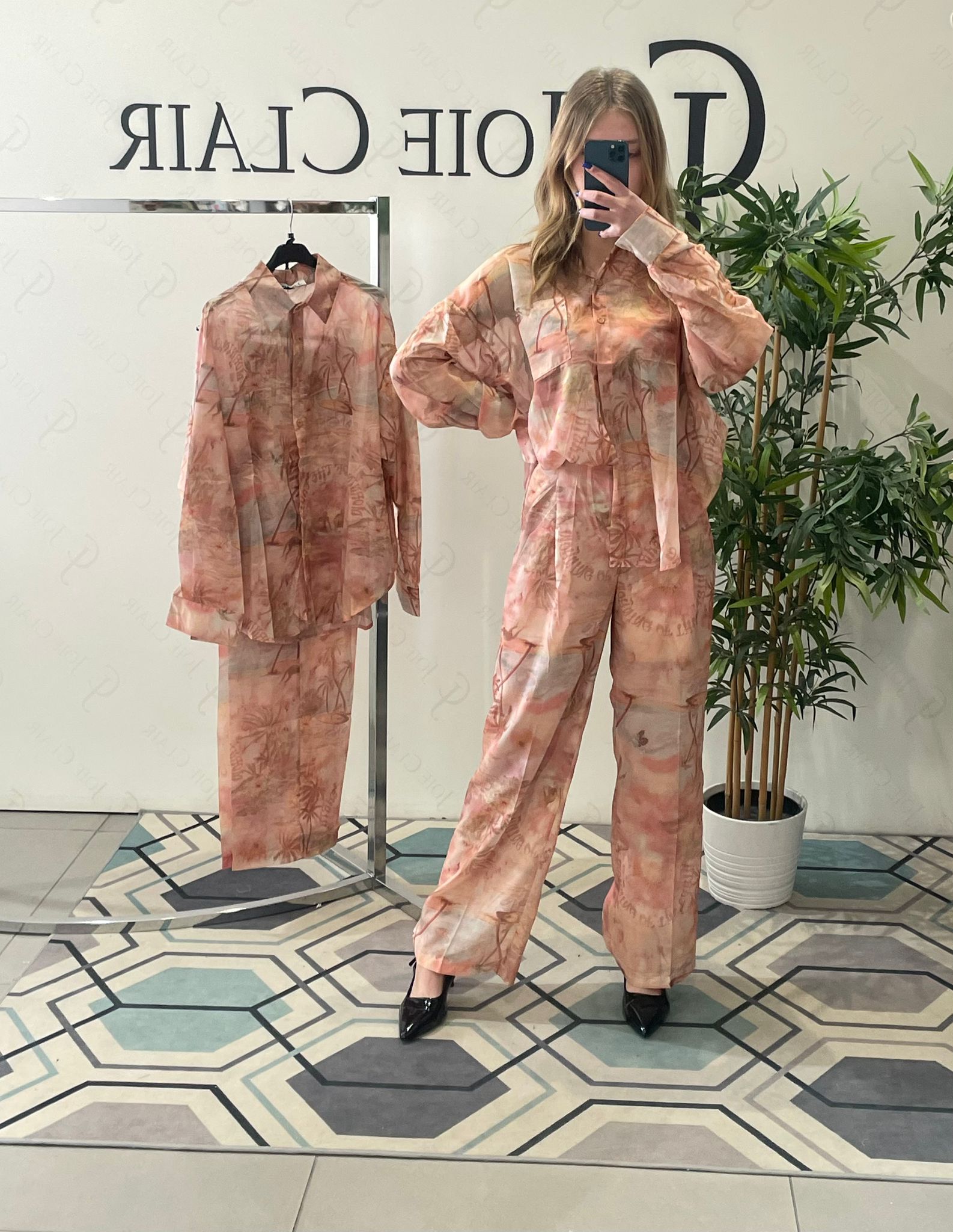 Фото Joie Clair (J-Clair)