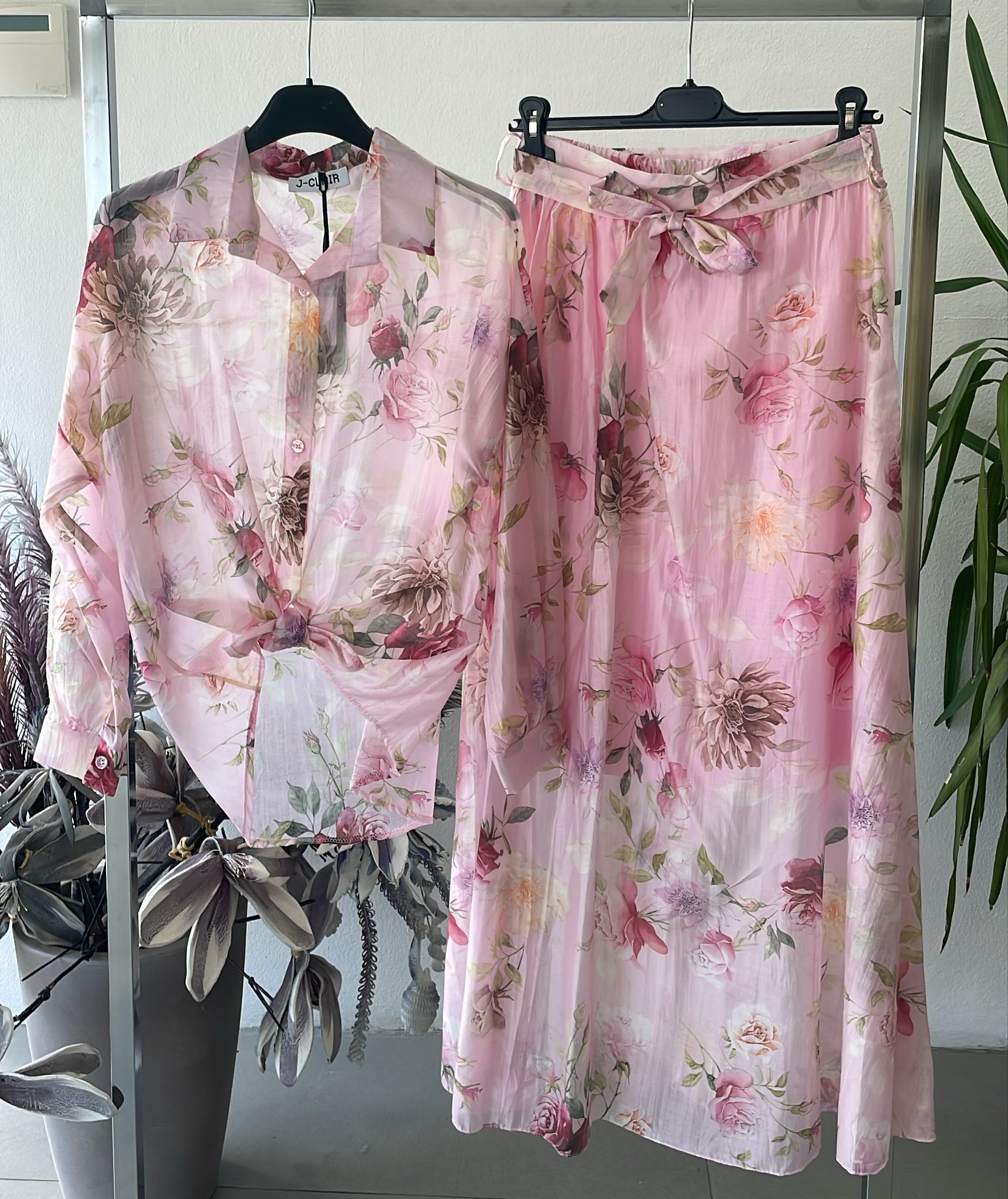 Фото Joie Clair (J-Clair)