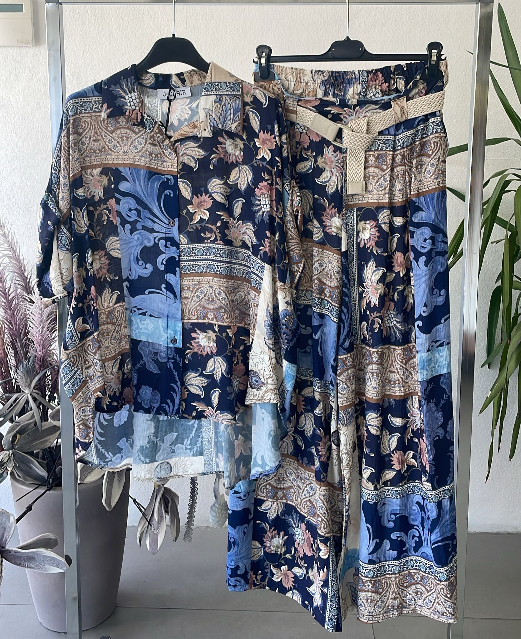 Фото Joie Clair (J-Clair)