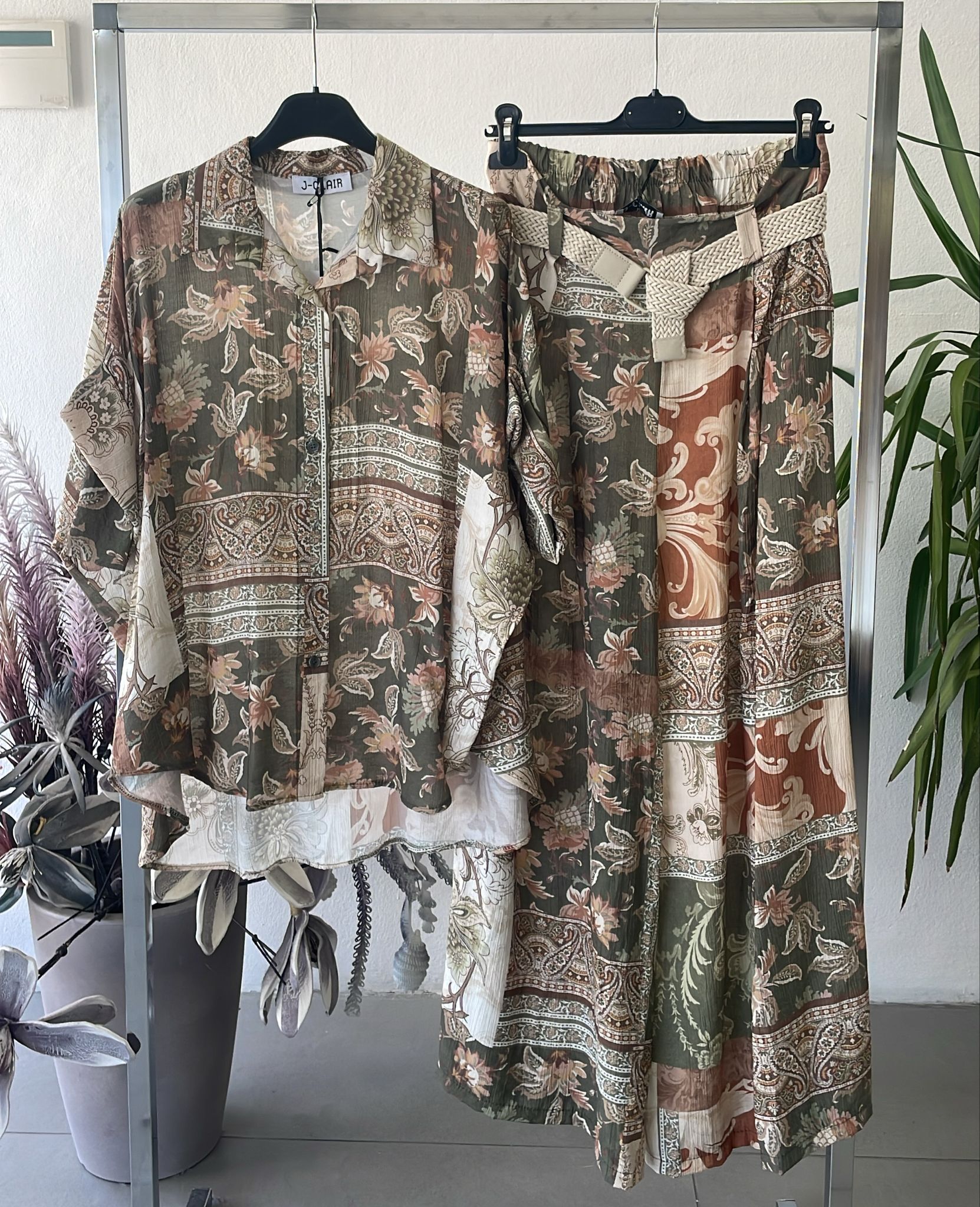 Фото Joie Clair (J-Clair)