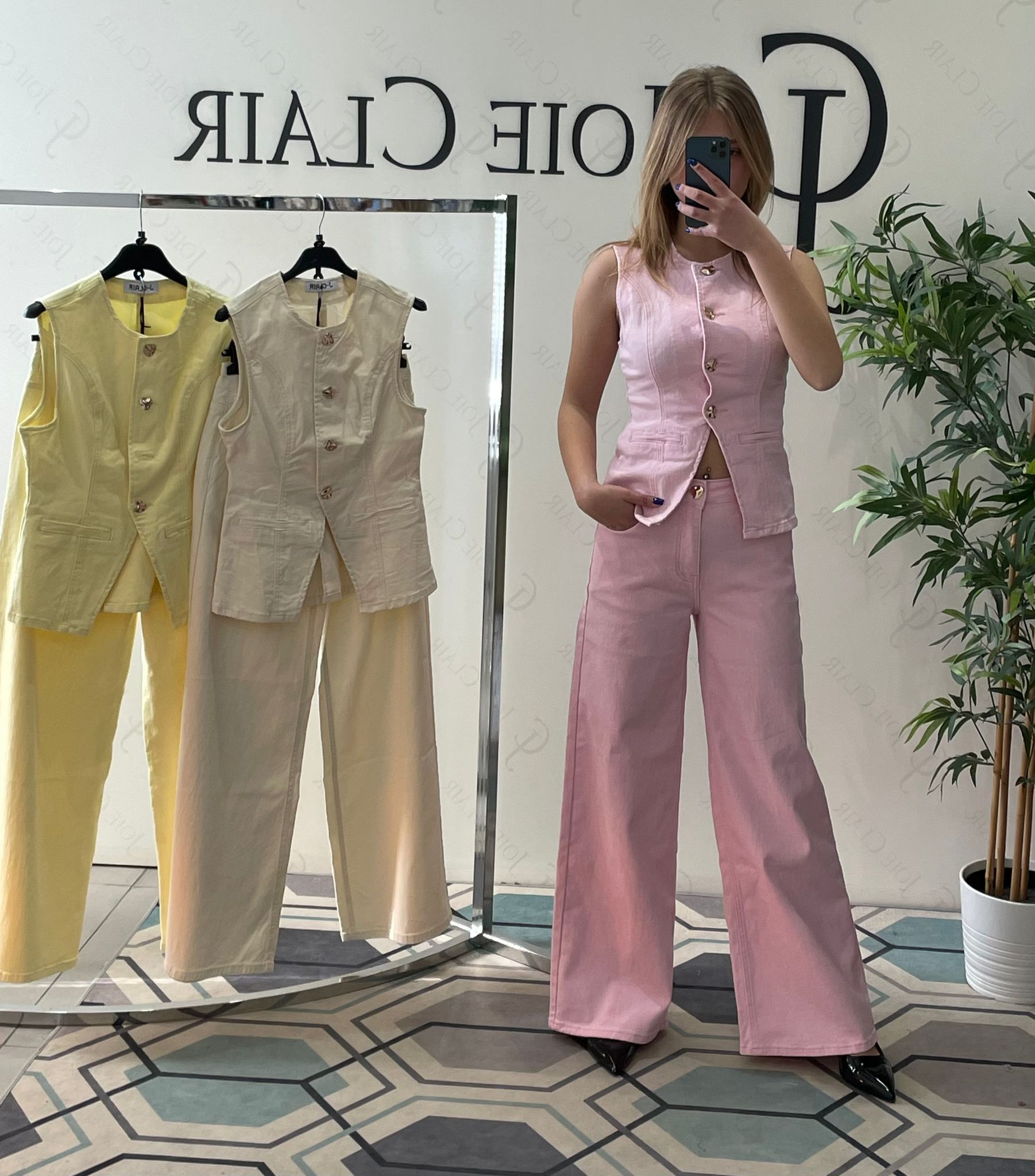 Фото Joie Clair (J-Clair)