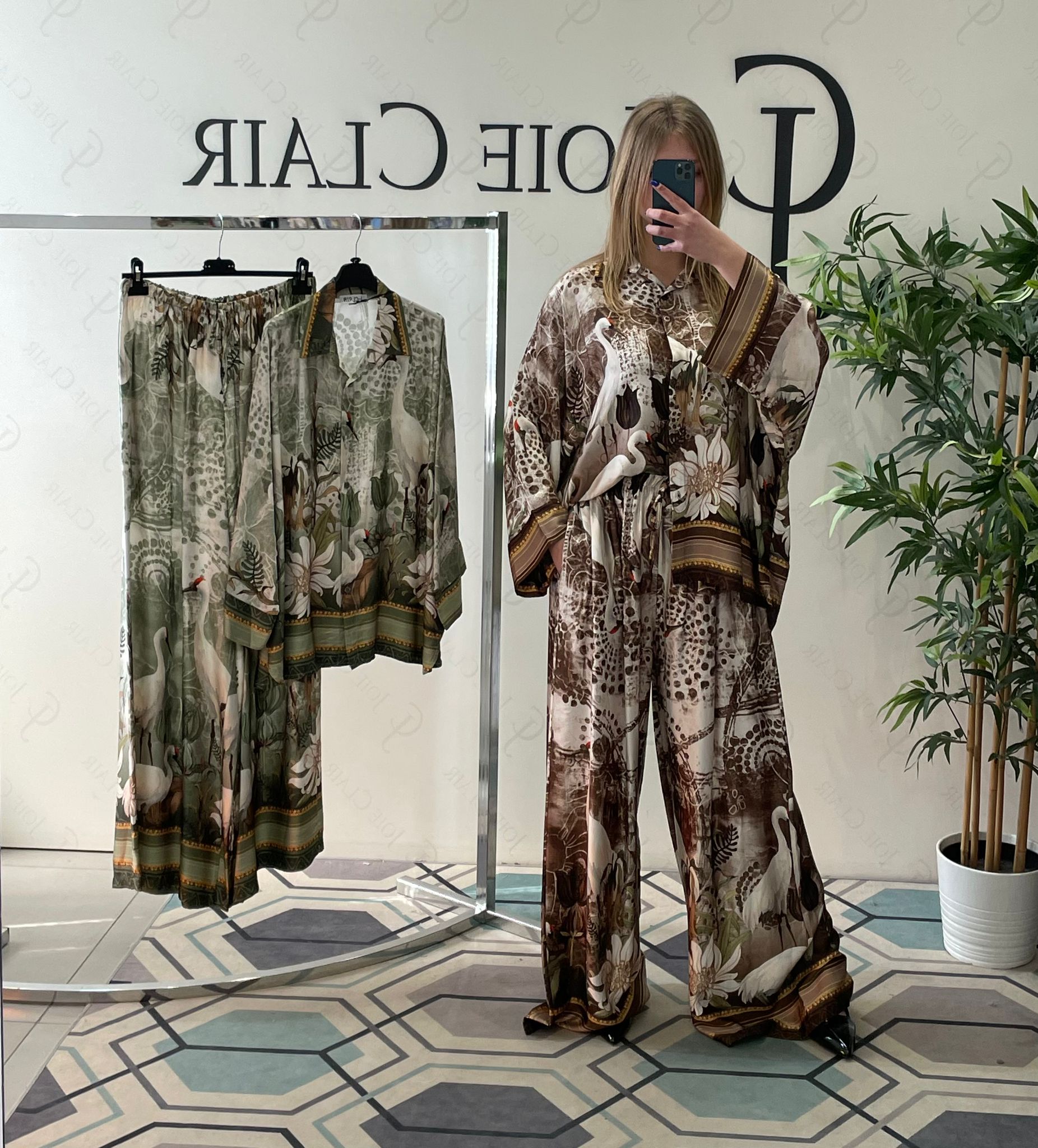 Фото Joie Clair (J-Clair)