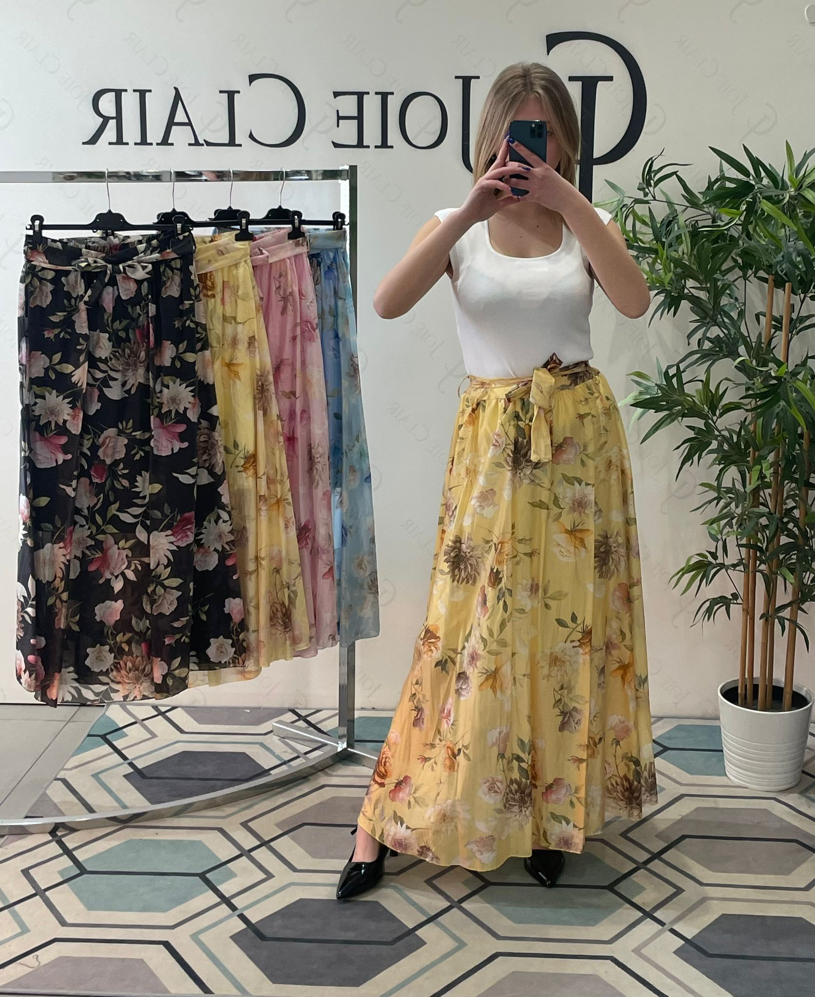 Фото Joie Clair (J-Clair)