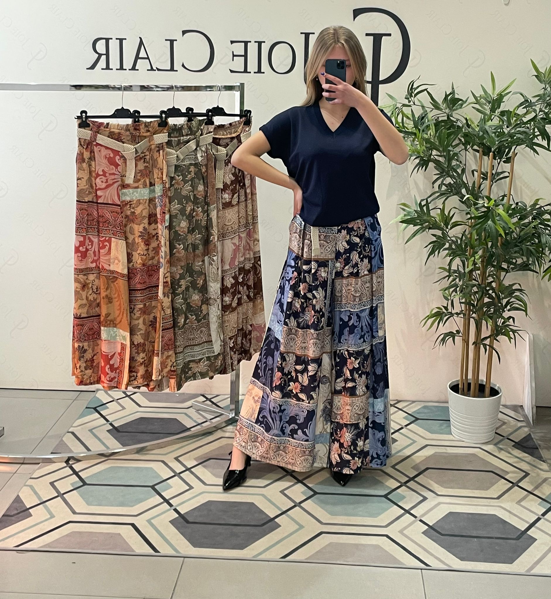 Фото Joie Clair (J-Clair)