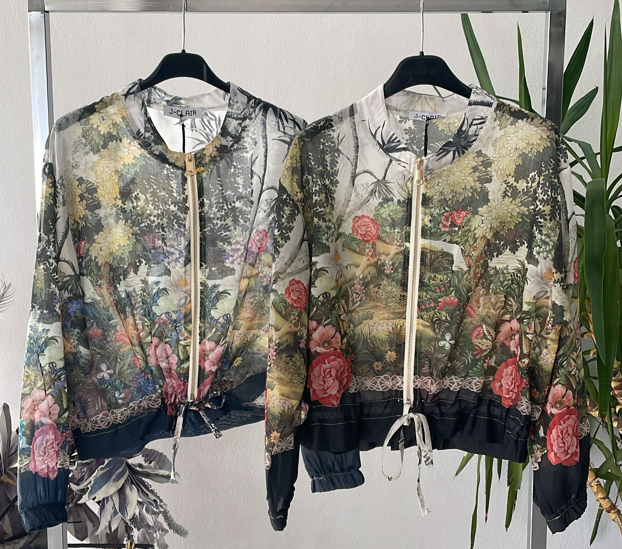 Фото Joie Clair (J-Clair)