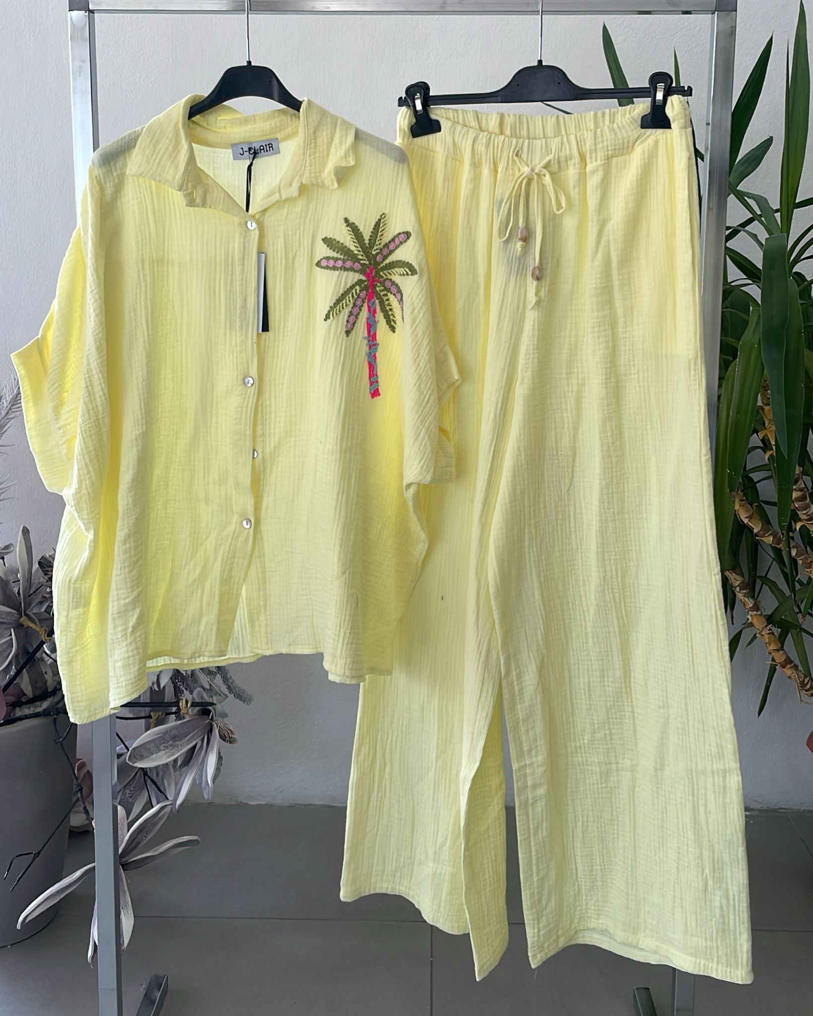 Фото Joie Clair (J-Clair)