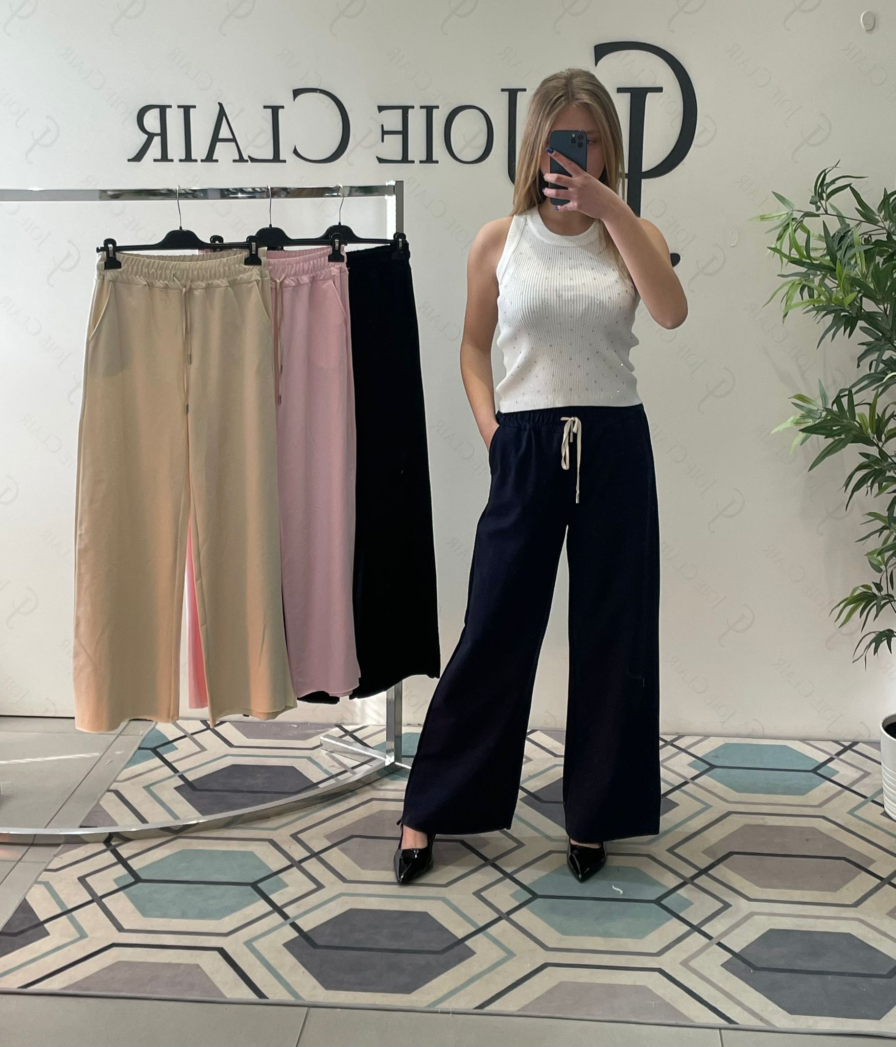 Фото Joie Clair (J-Clair)