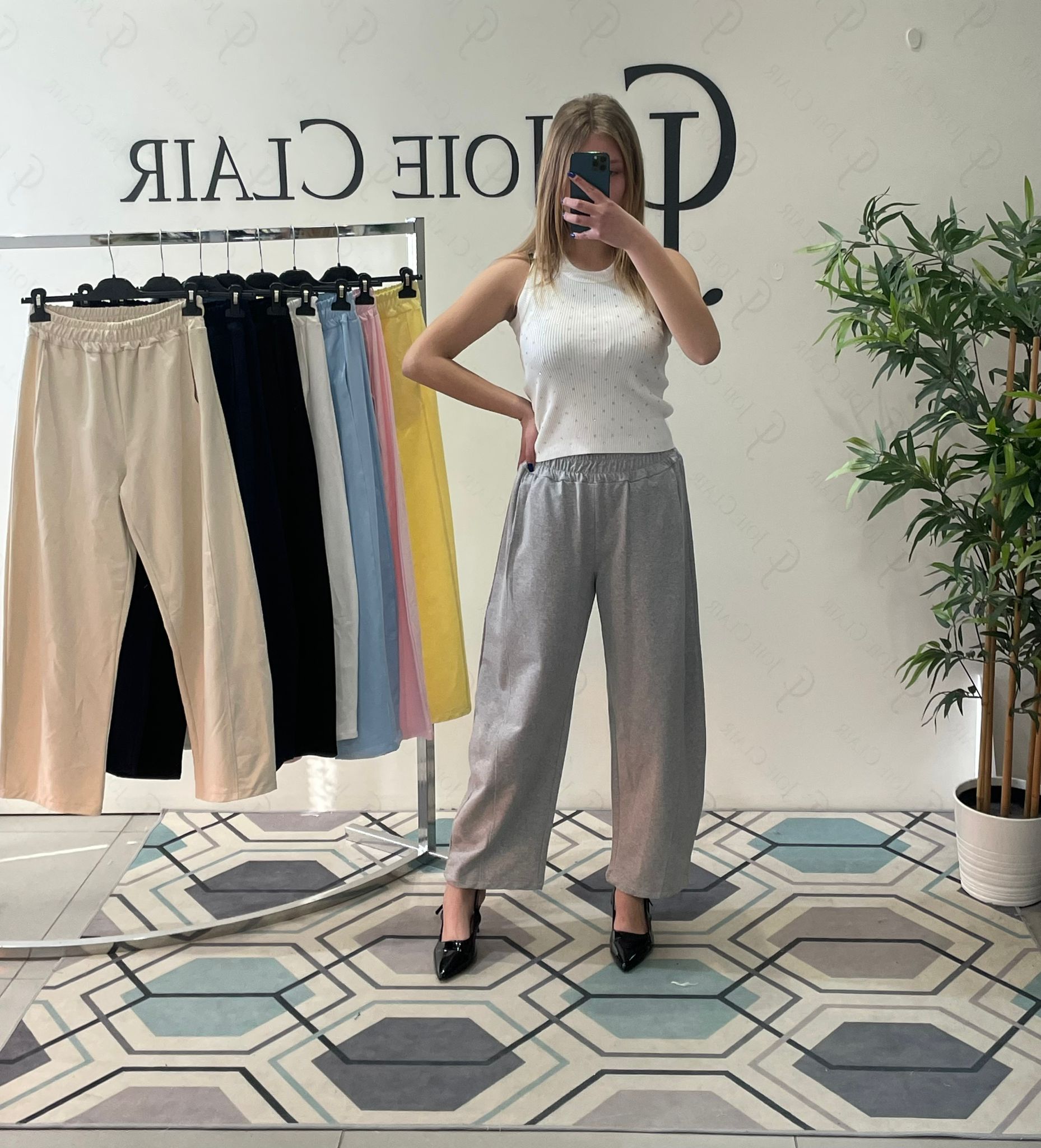 Фото Joie Clair (J-Clair)