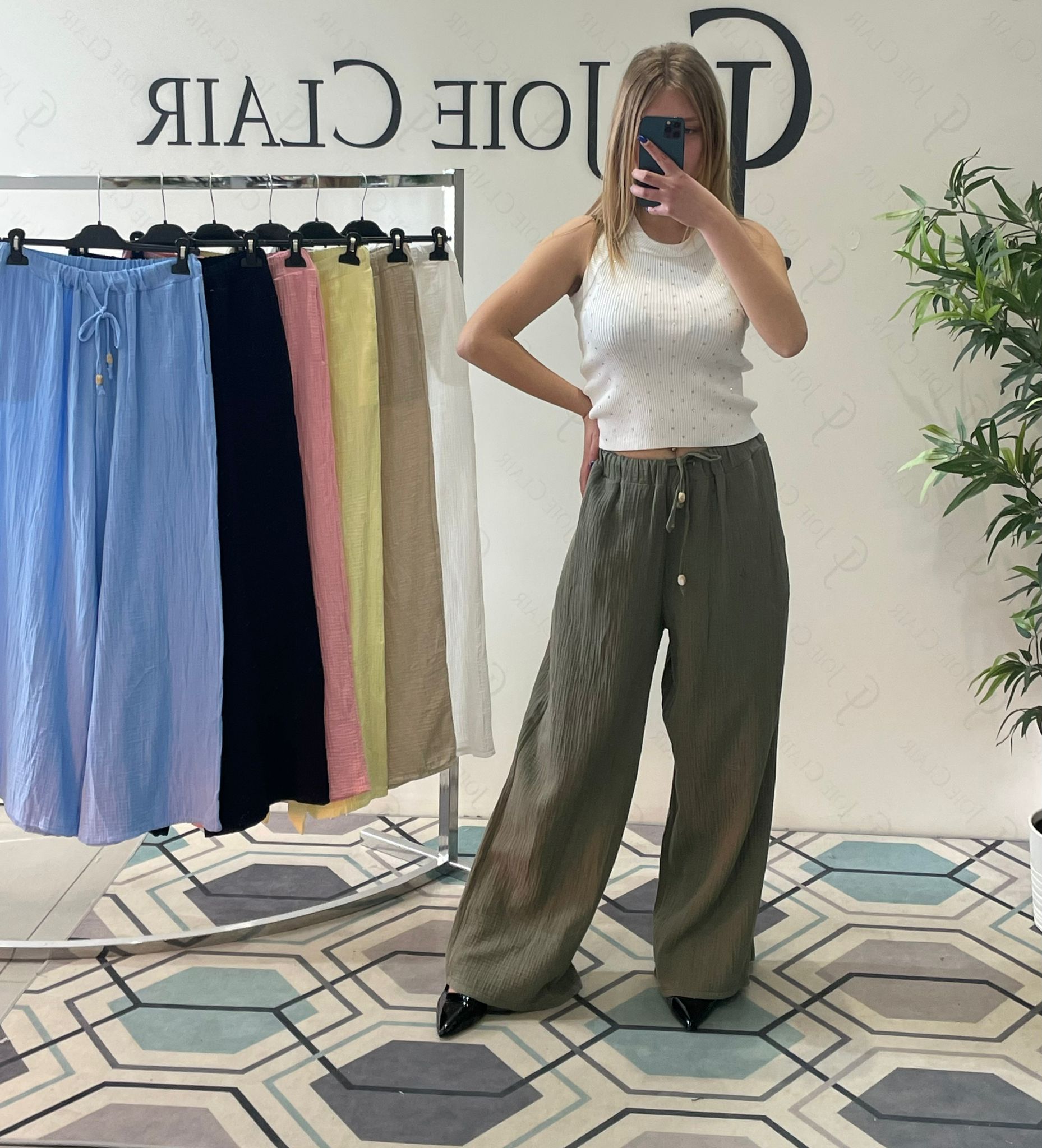 Фото Joie Clair (J-Clair)