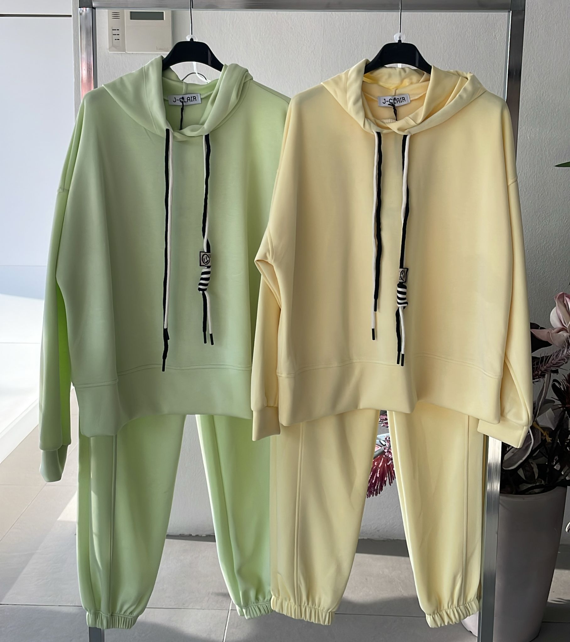 Фото Joie Clair (J-Clair)