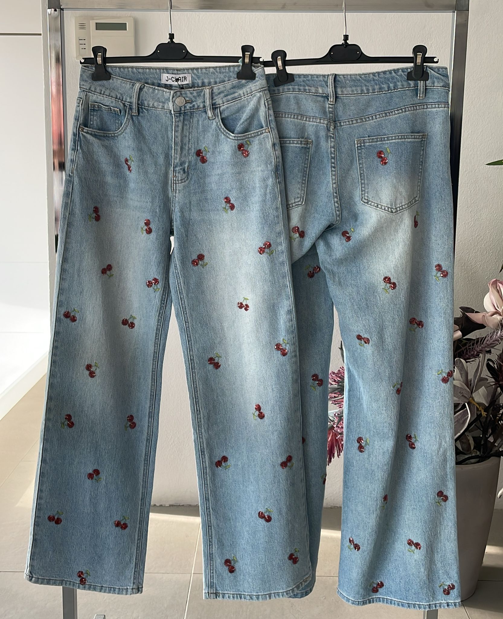 Фото Joie Clair (J-Clair)