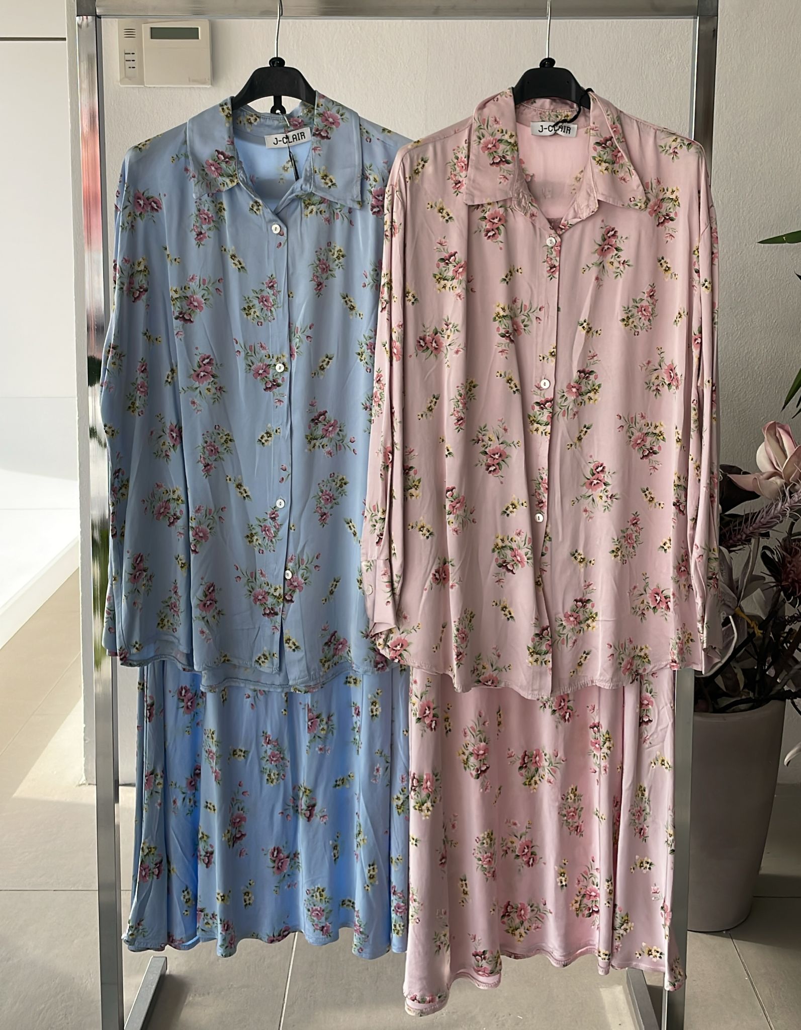 Фото Joie Clair (J-Clair)