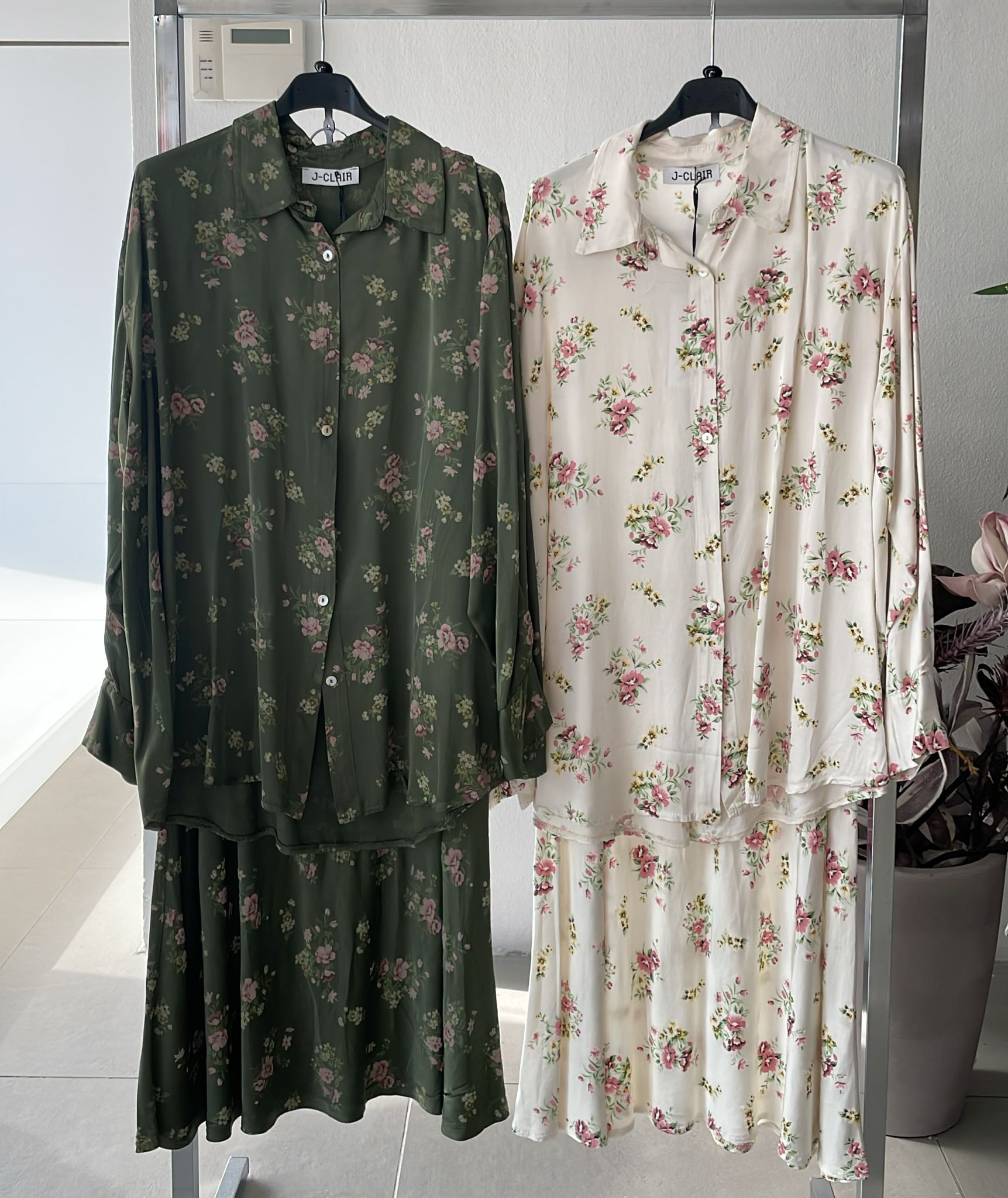 Фото Joie Clair (J-Clair)