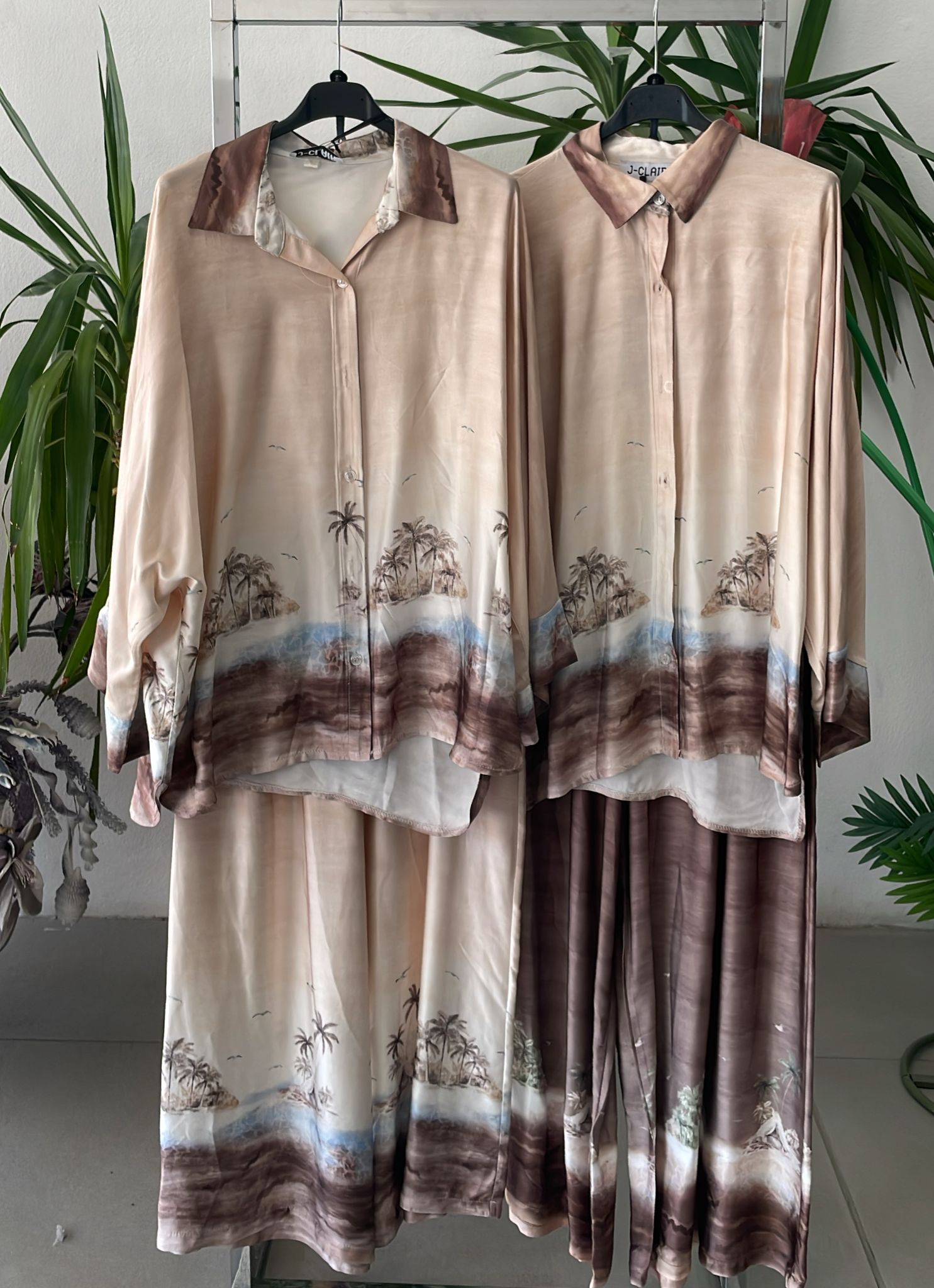 Фото Joie Clair (J-Clair)