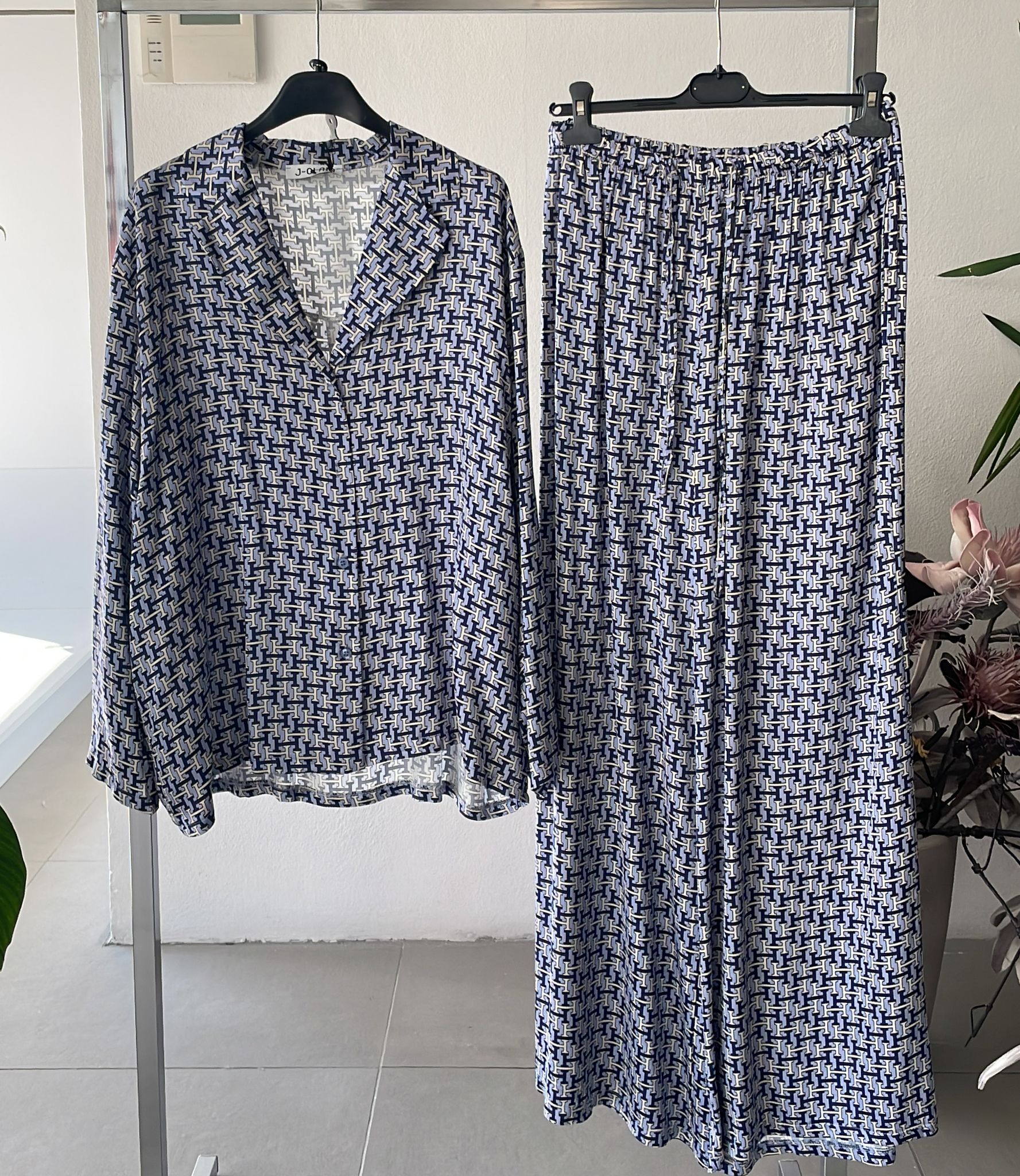 Фото Joie Clair (J-Clair)