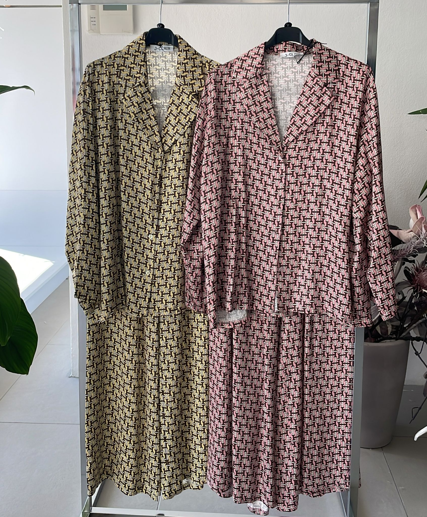 Фото Joie Clair (J-Clair)