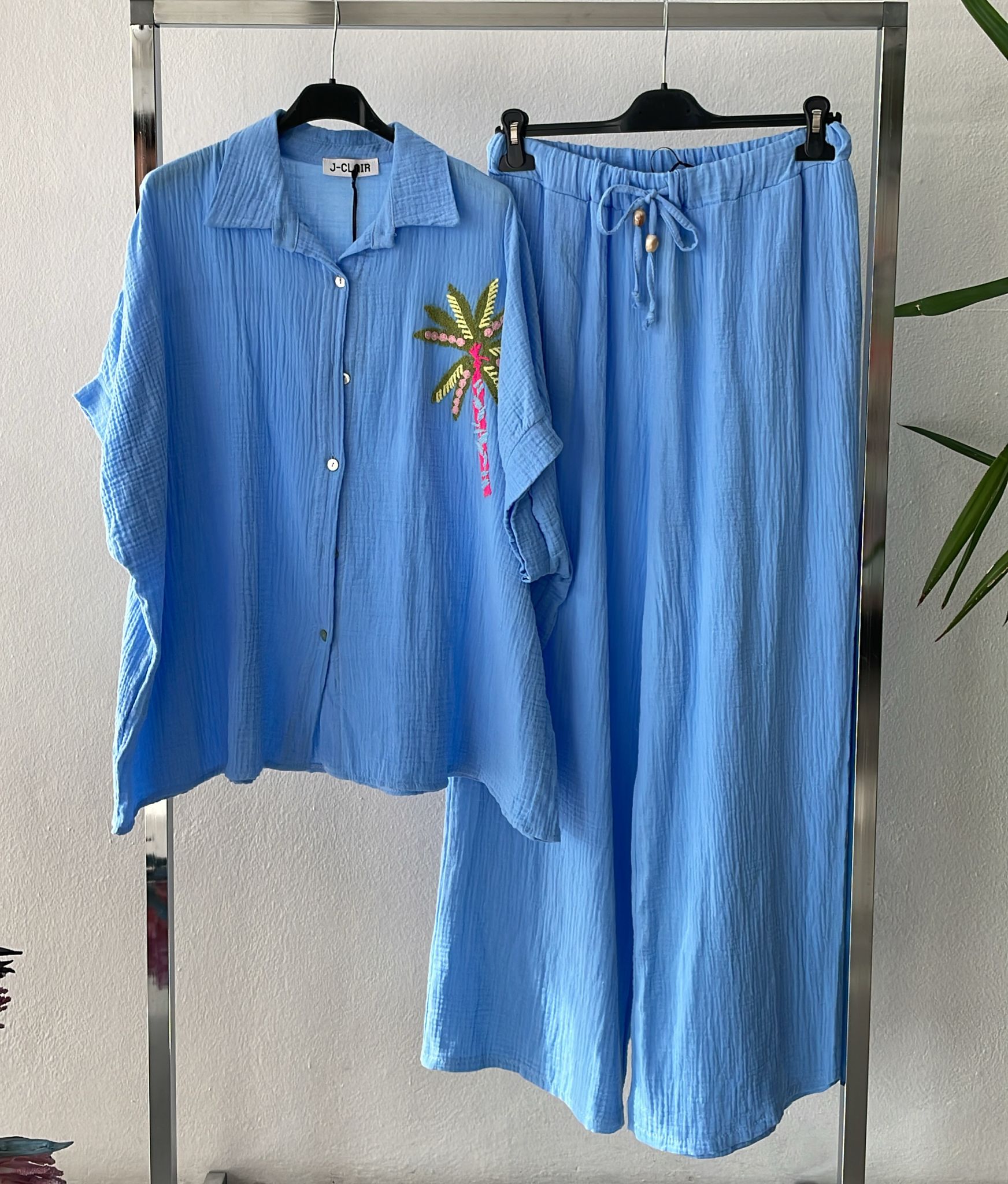 Фото Joie Clair (J-Clair)