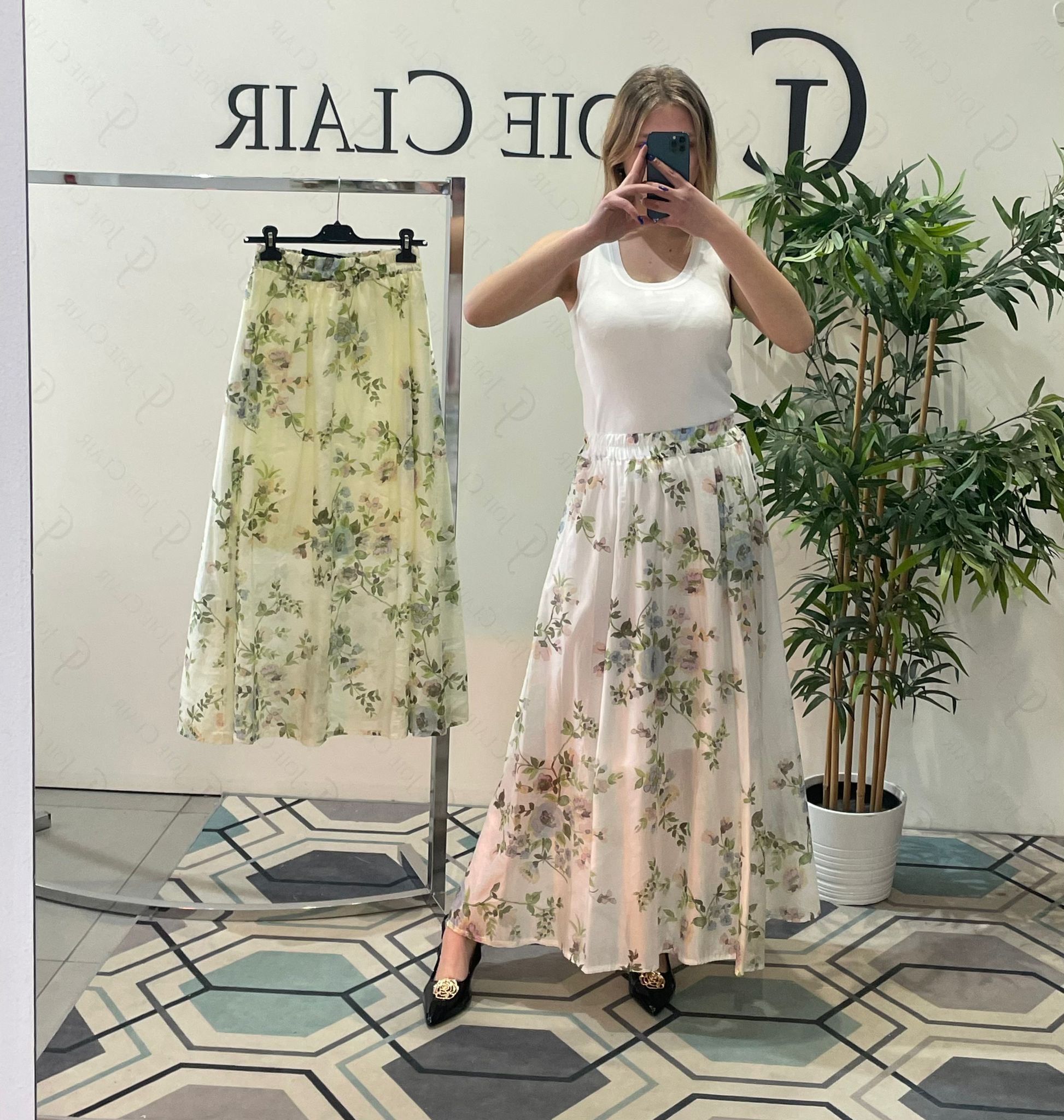 Фото Joie Clair (J-Clair)