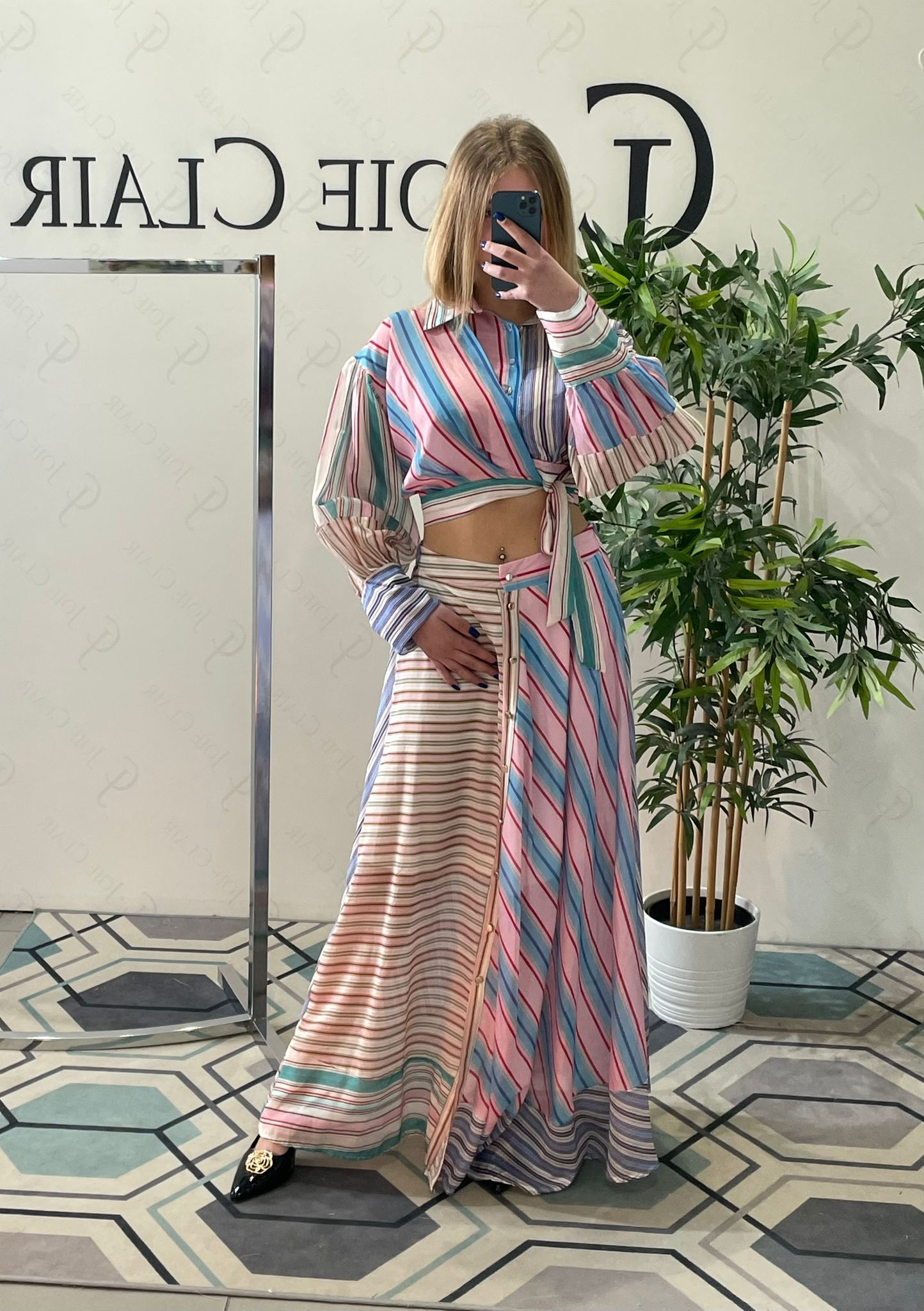 Фото Joie Clair (J-Clair)