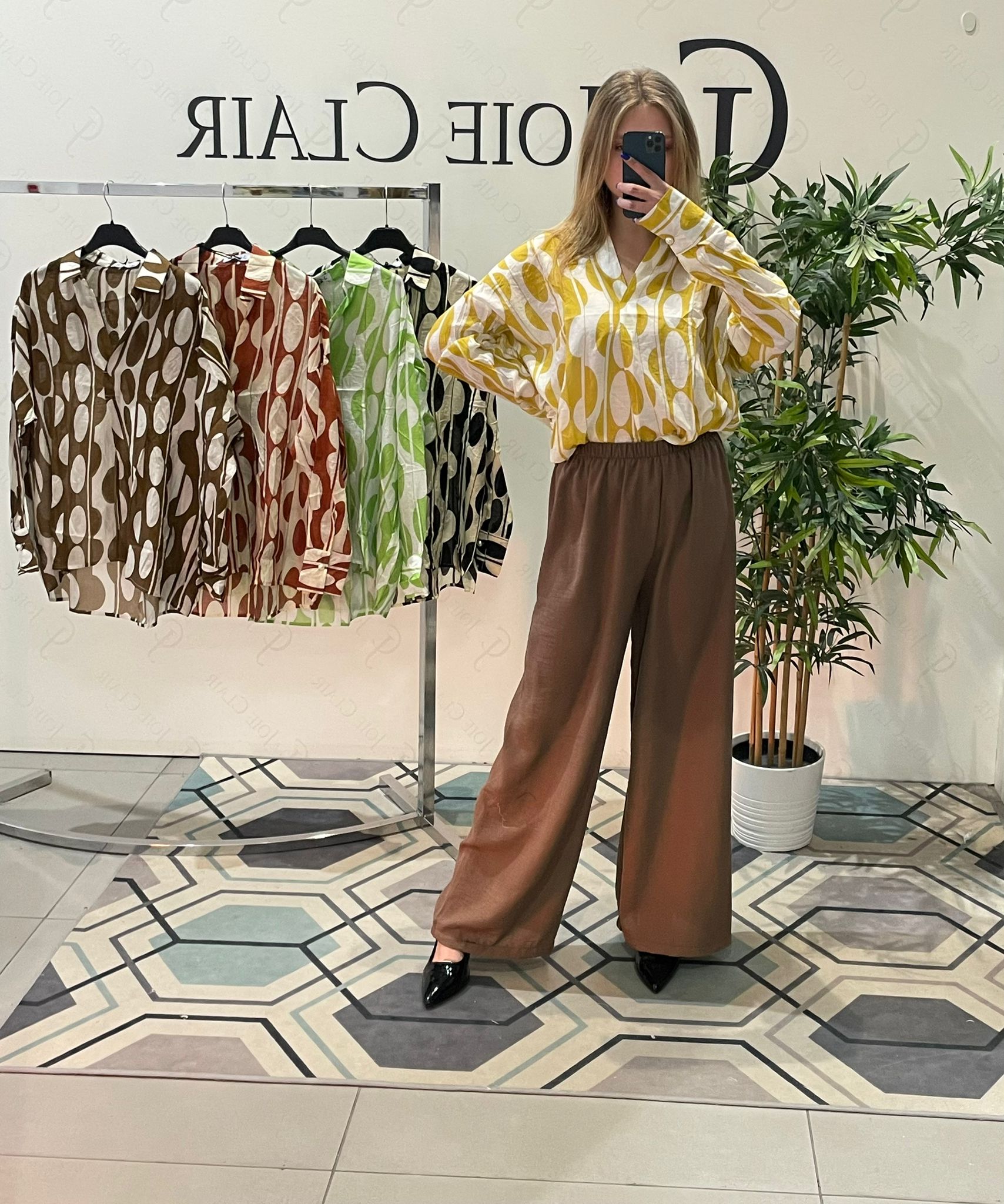 Фото Joie Clair (J-Clair)