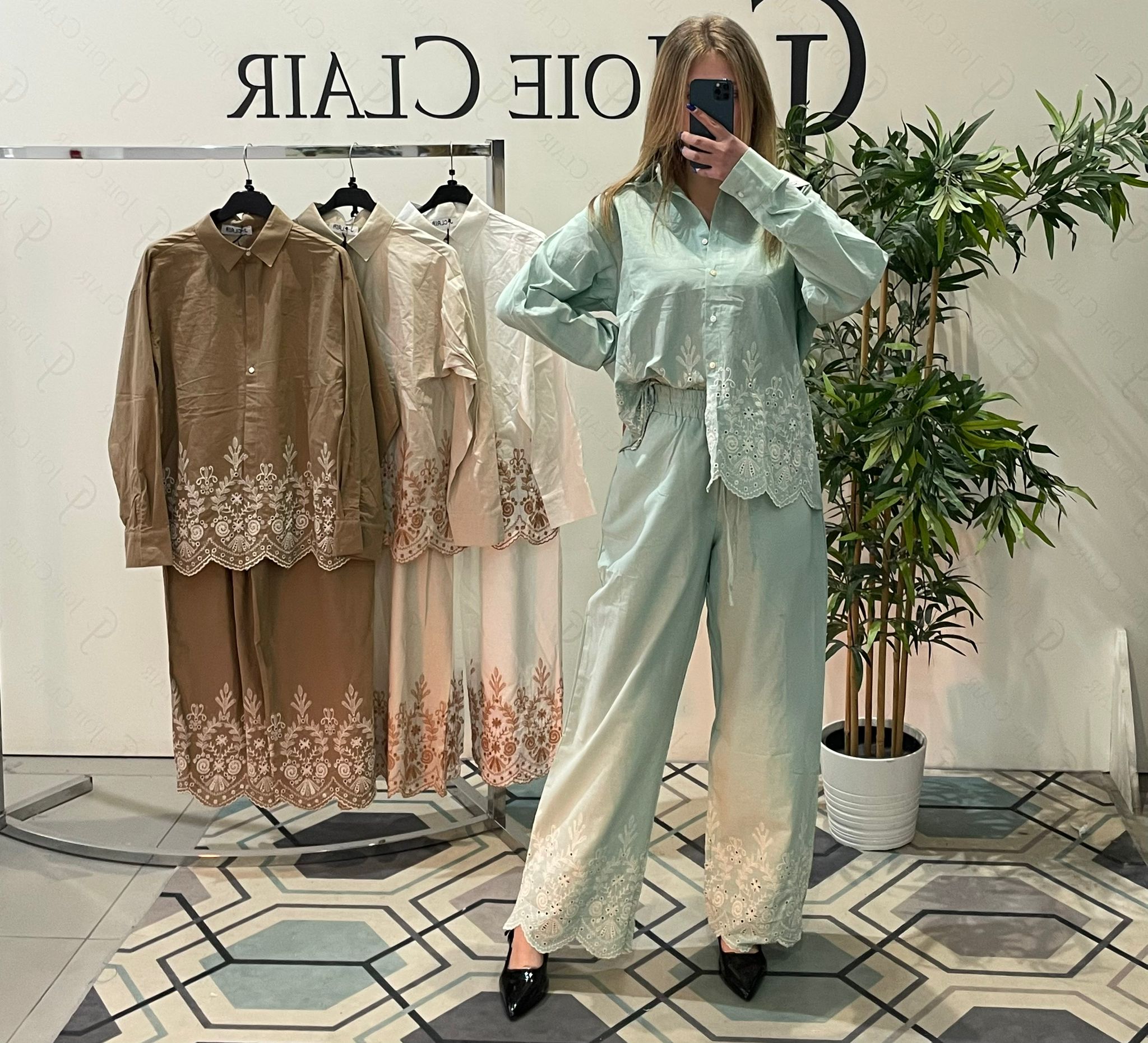 Фото Joie Clair (J-Clair)