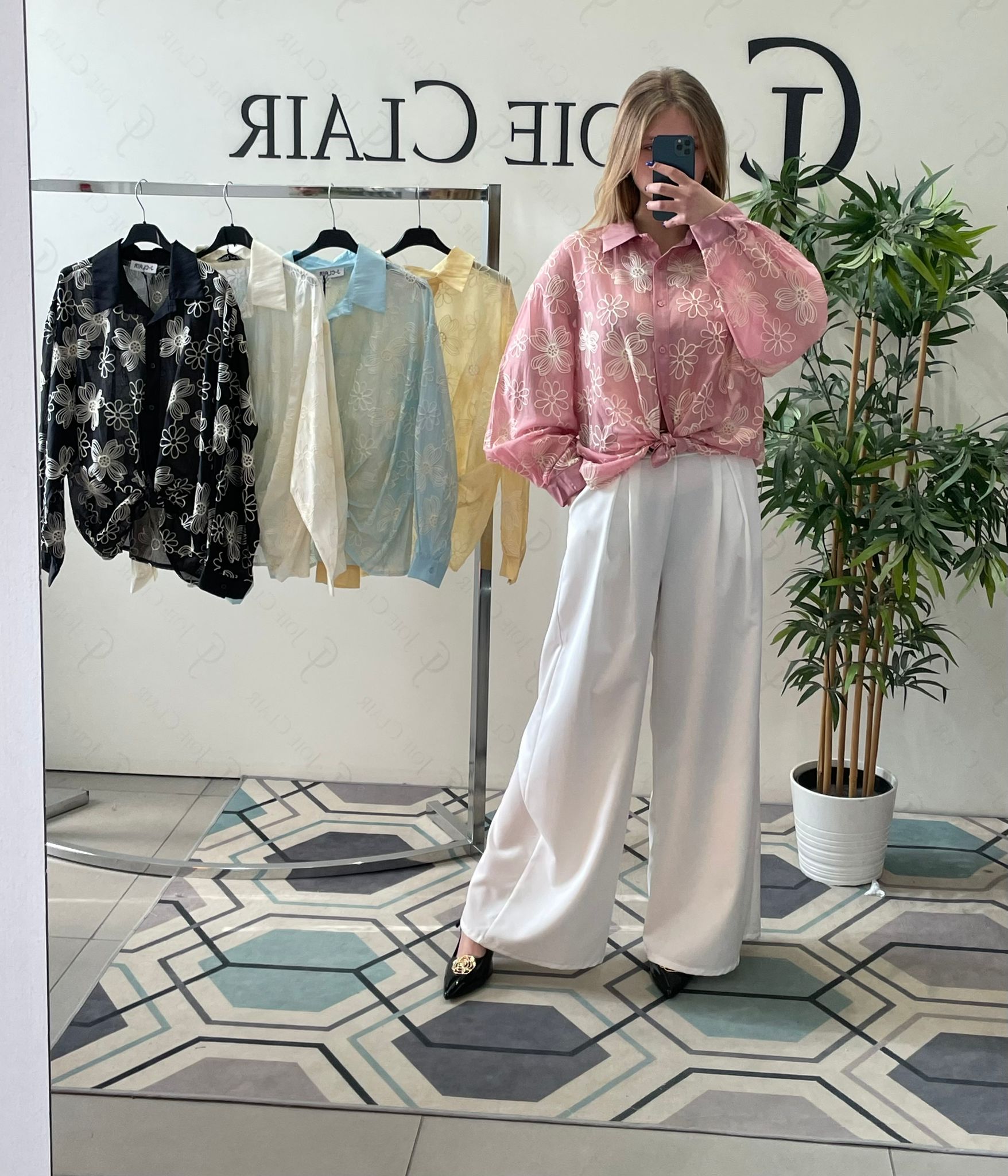 Фото Joie Clair (J-Clair)