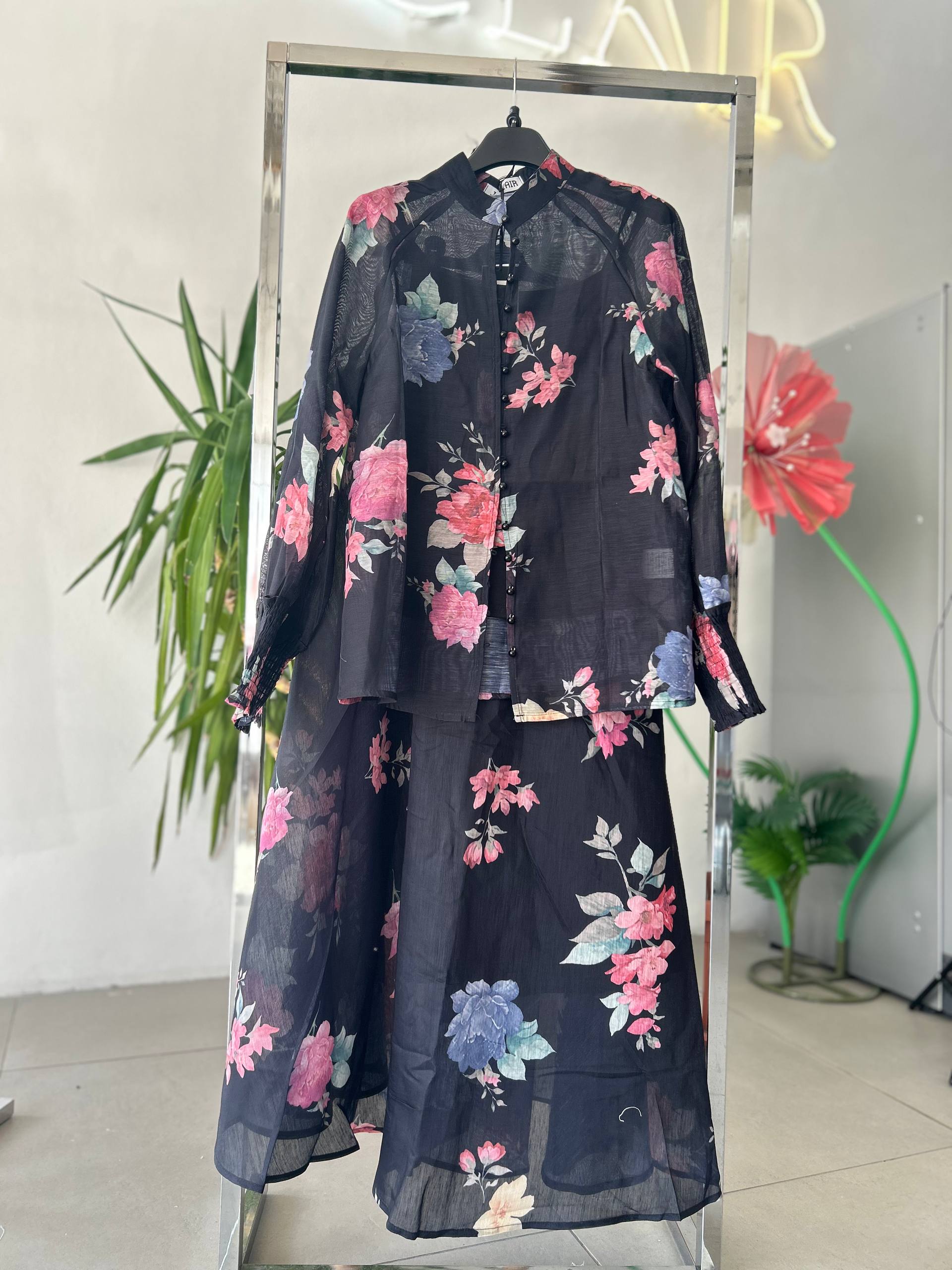 Фото Joie Clair (J-Clair)