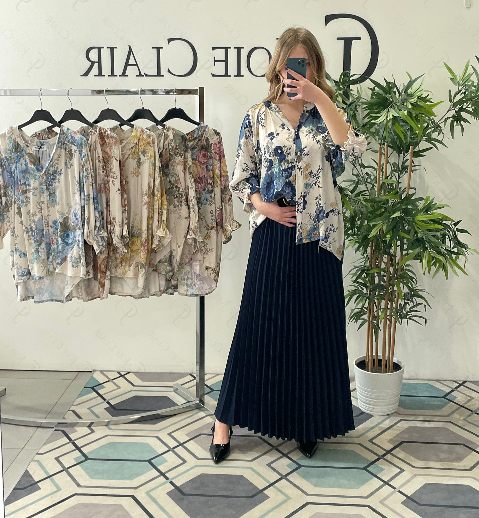 Joie Clair (J-Clair)