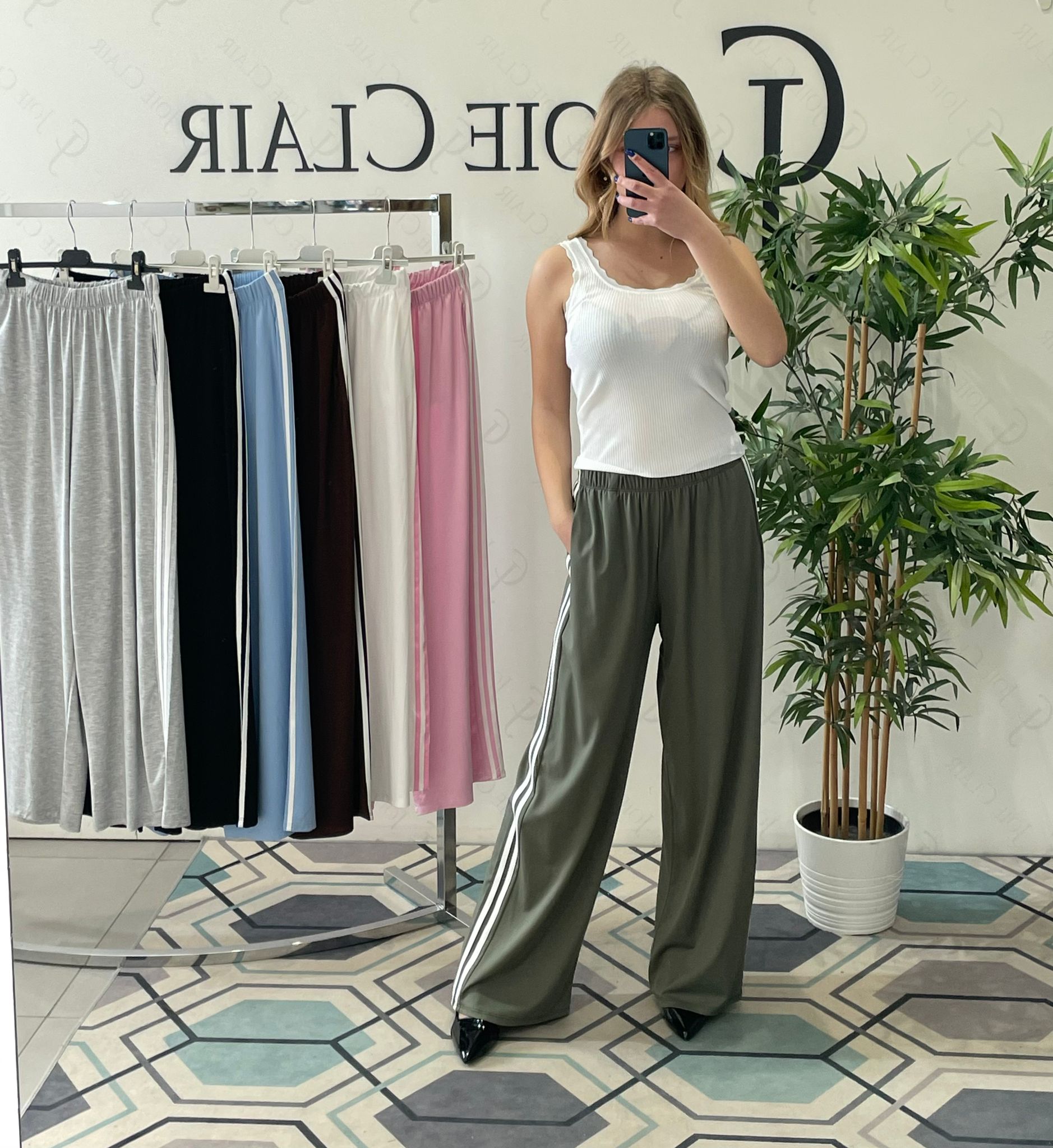 Joie Clair (J-Clair)