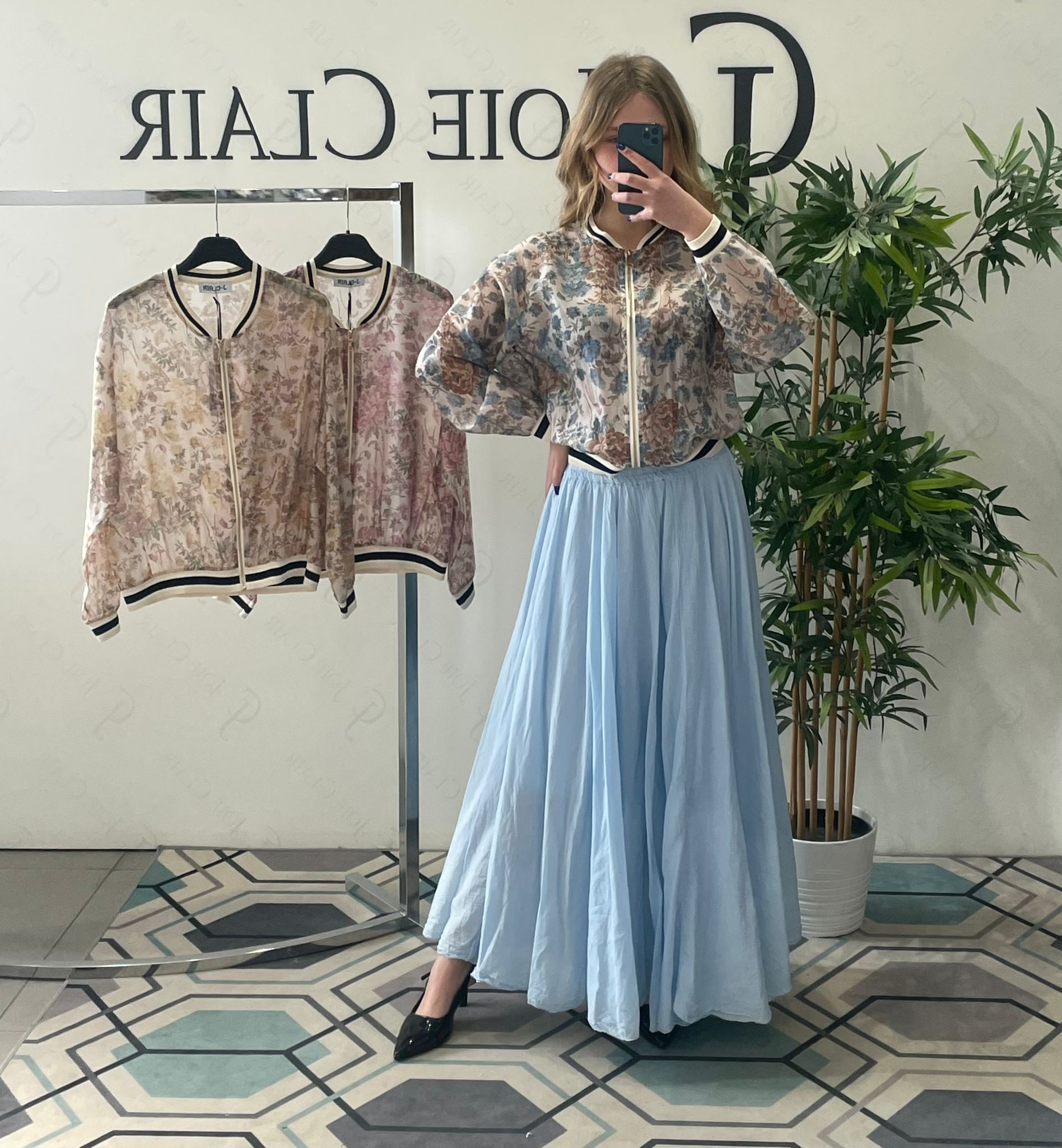 Joie Clair (J-Clair)