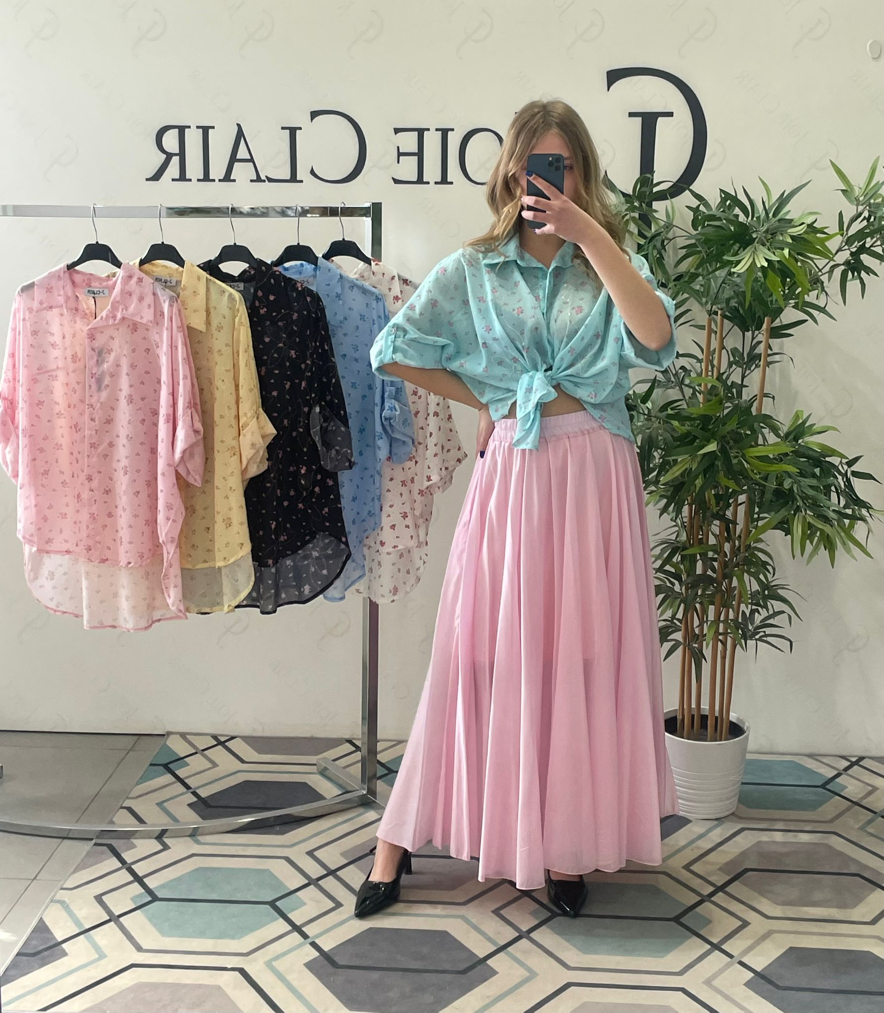 Joie Clair (J-Clair)