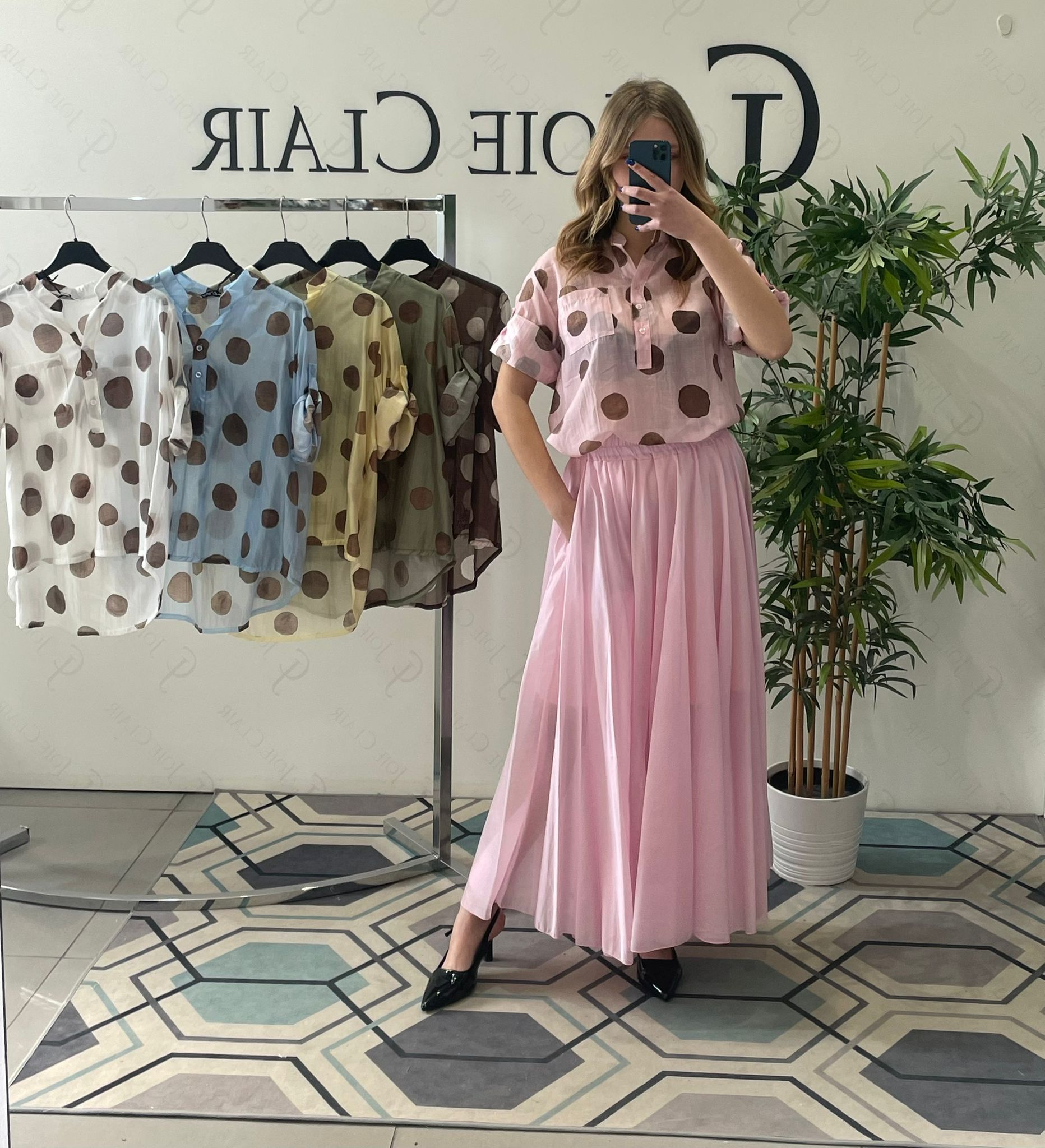 Joie Clair (J-Clair)