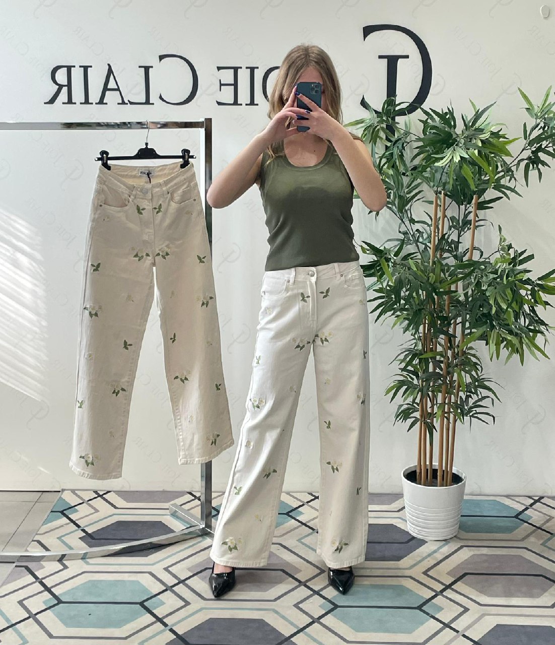 Фото Joie Clair (J-Clair)