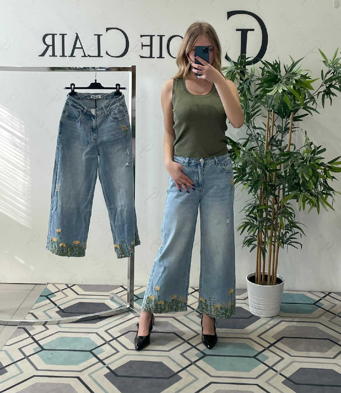 Фото Joie Clair (J-Clair)