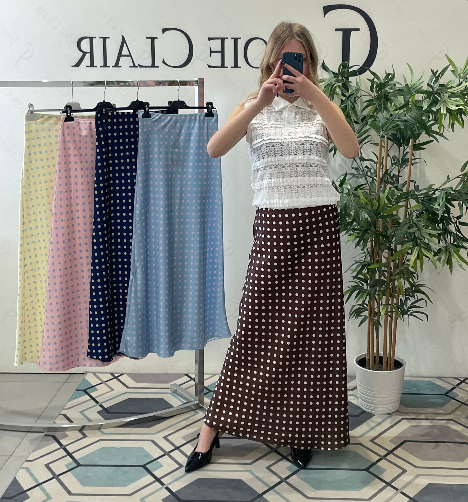 Фото Joie Clair (J-Clair)