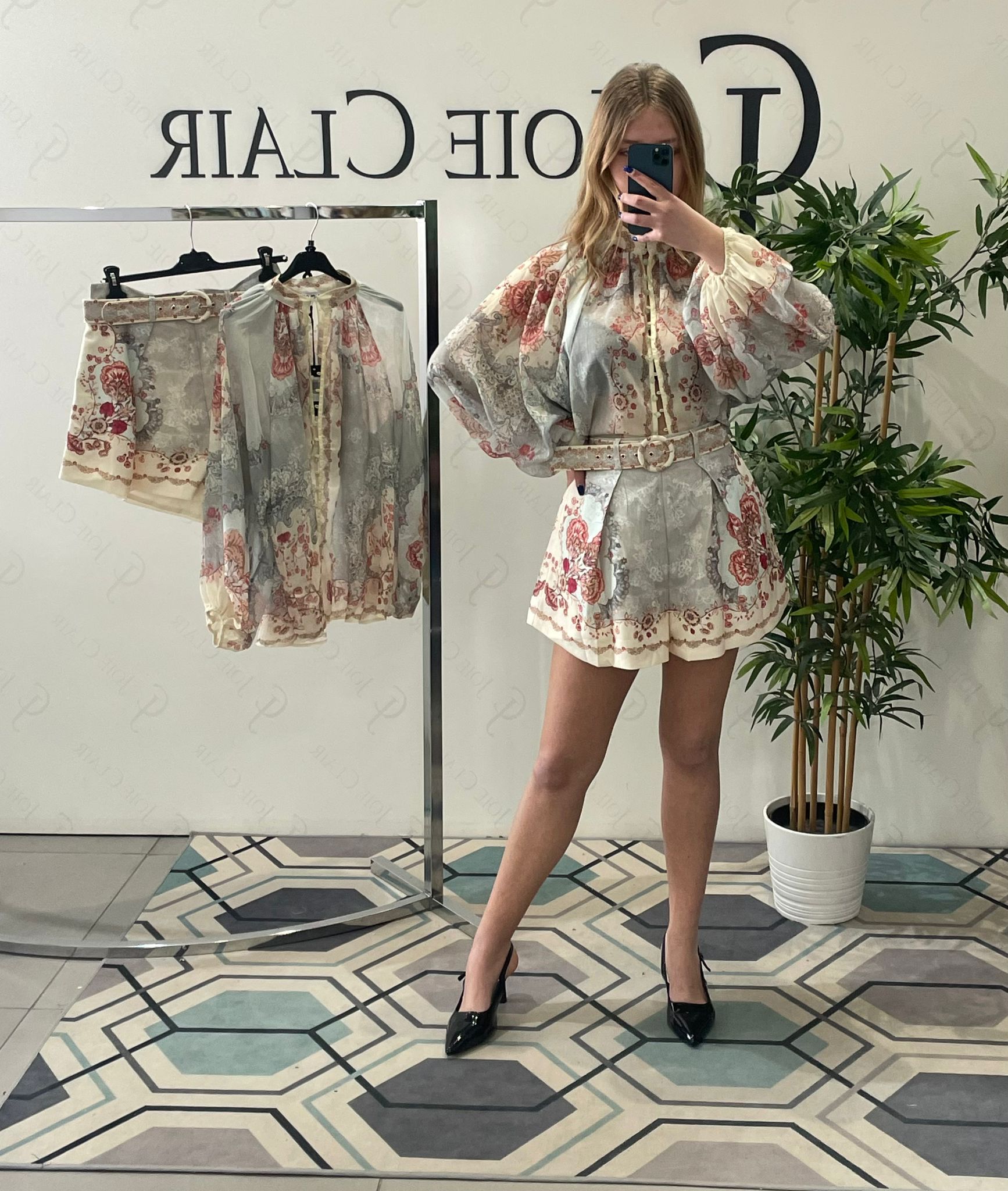 Фото Joie Clair (J-Clair)