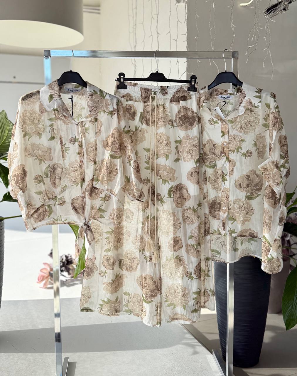 Фото Joie Clair (J-Clair)