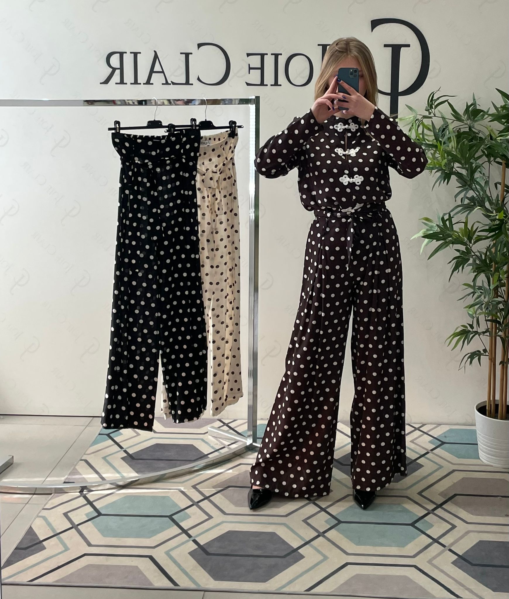 Фото Joie Clair (J-Clair)