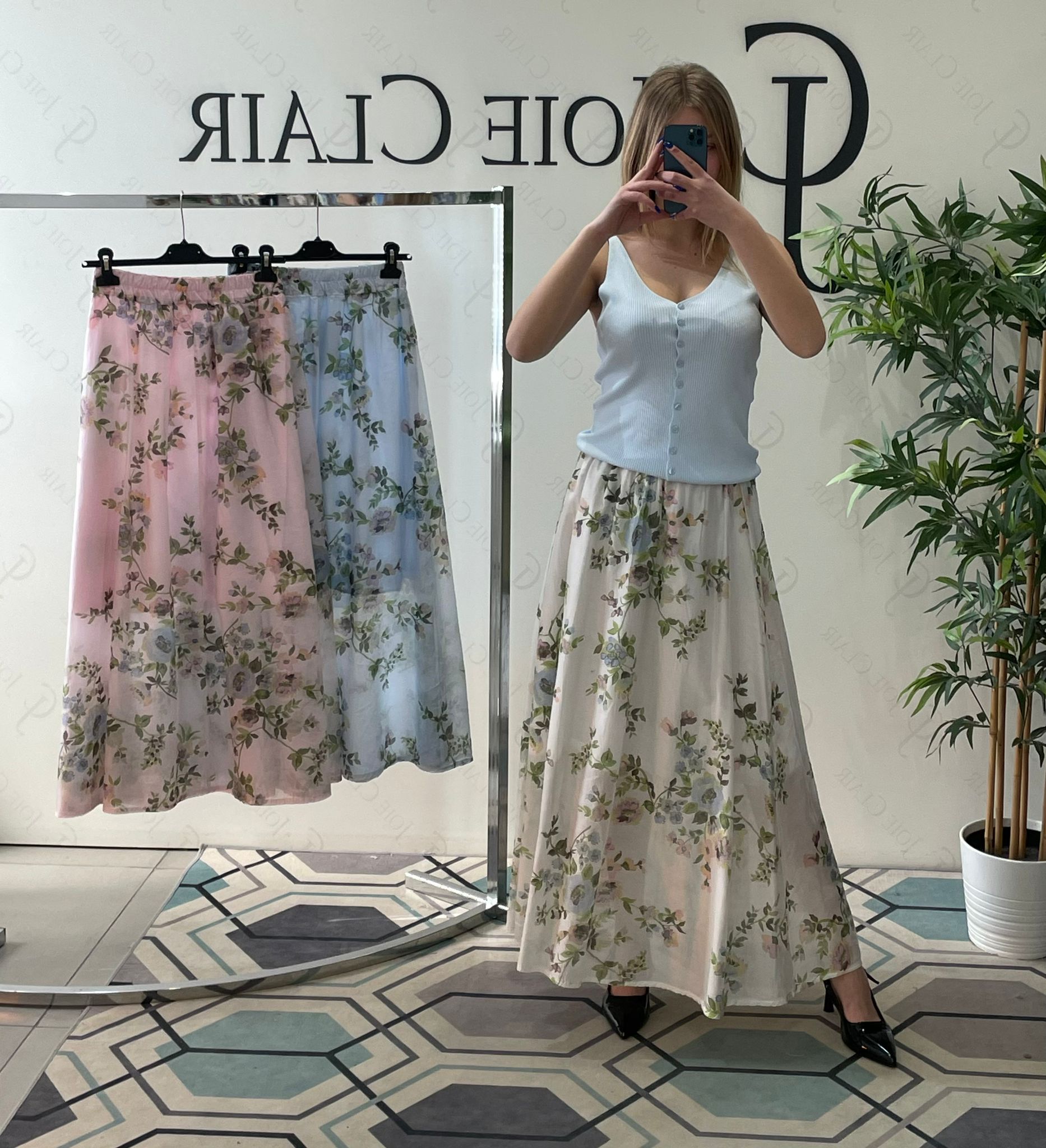 Фото Joie Clair (J-Clair)