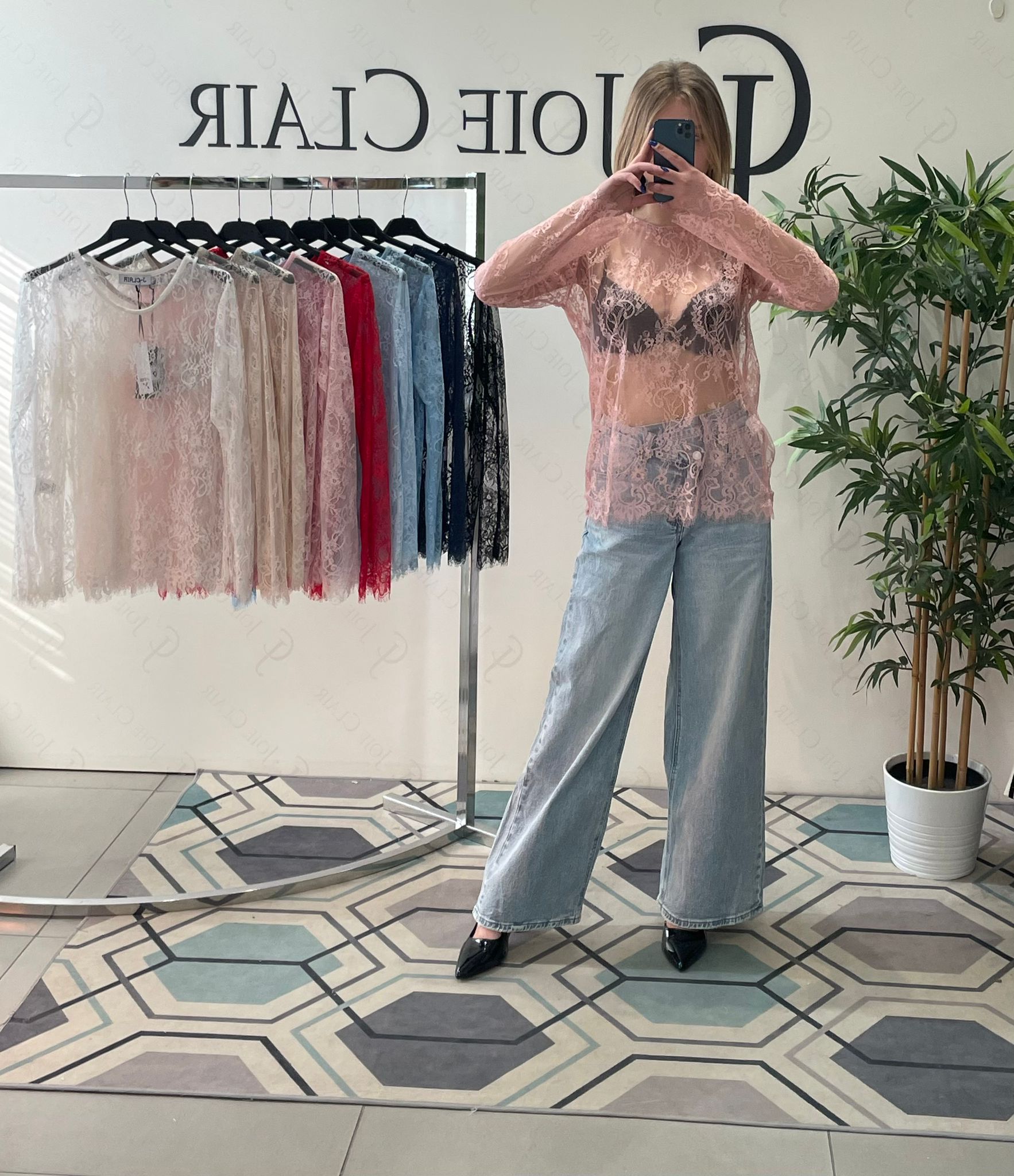 Фото Joie Clair (J-Clair)