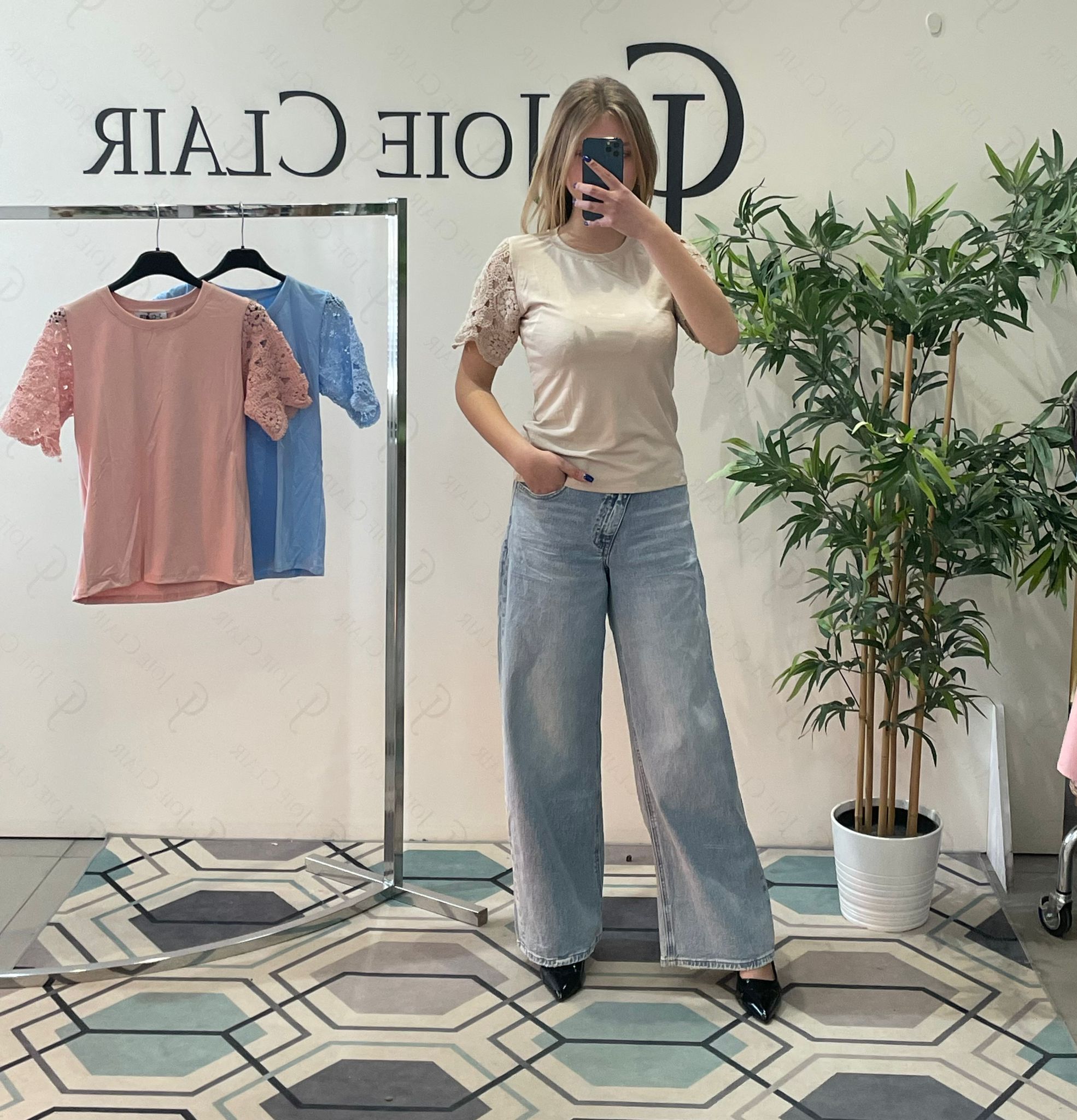 Фото Joie Clair (J-Clair)