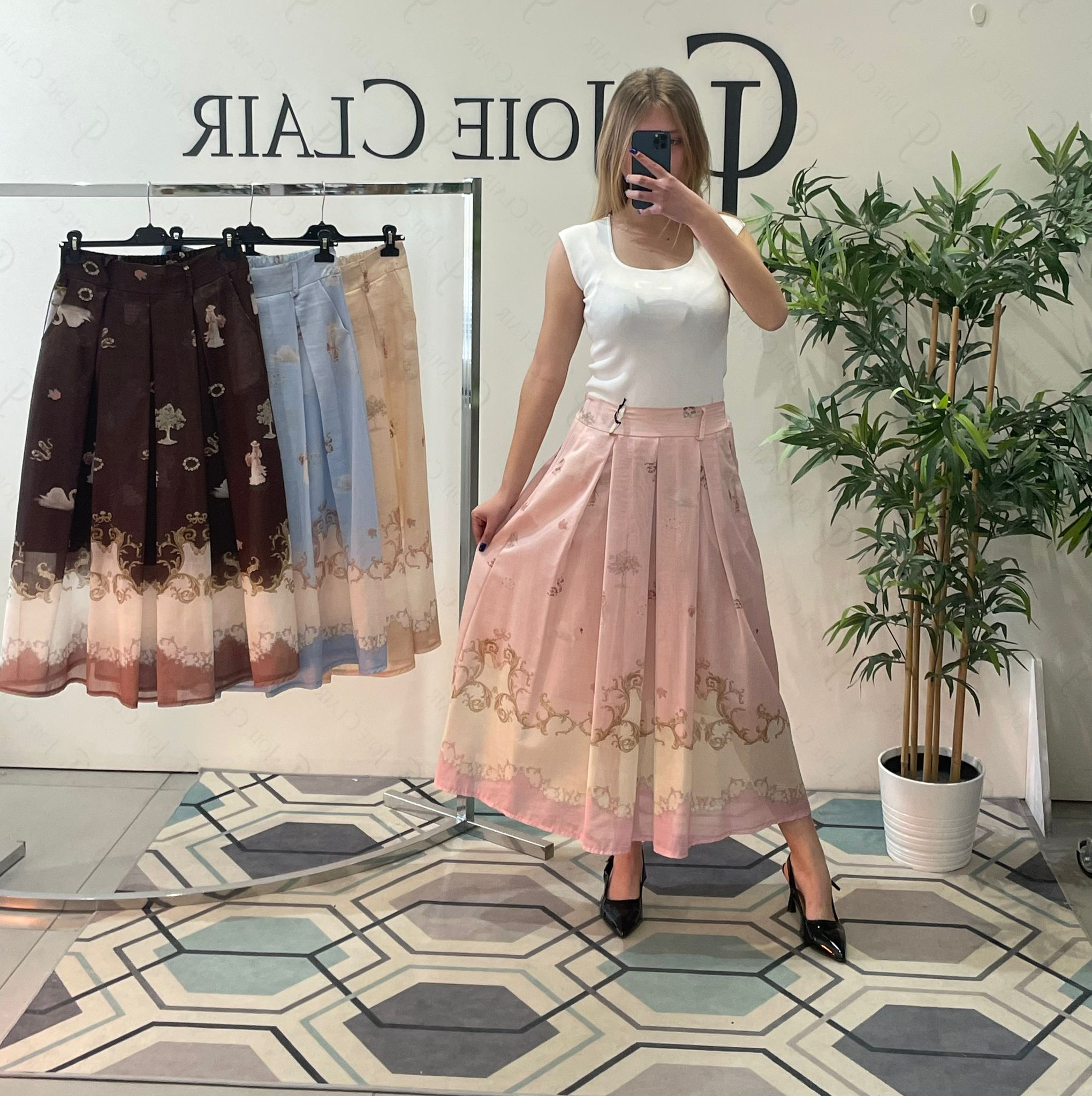 Фото Joie Clair (J-Clair)