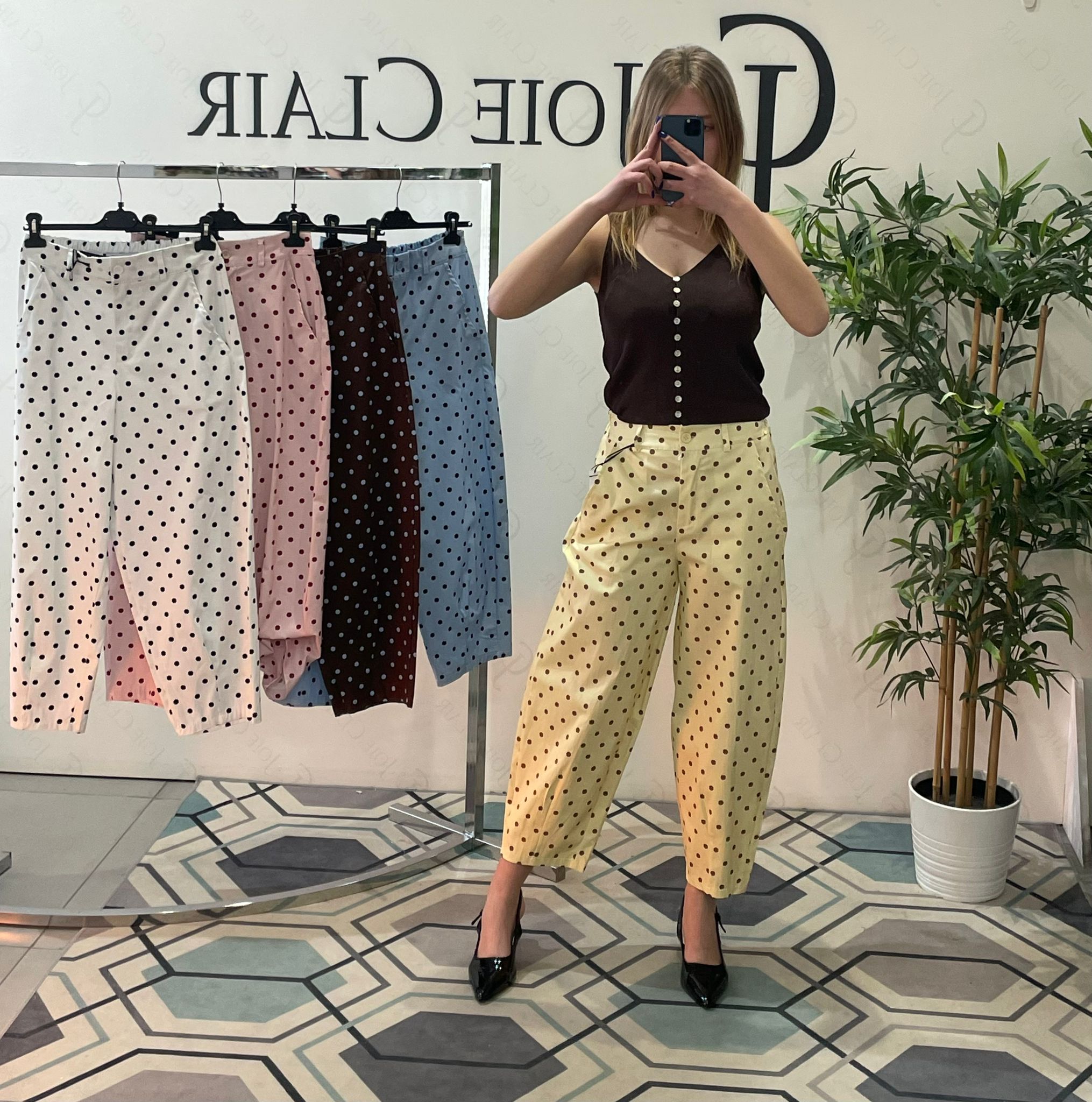 Фото Joie Clair (J-Clair)