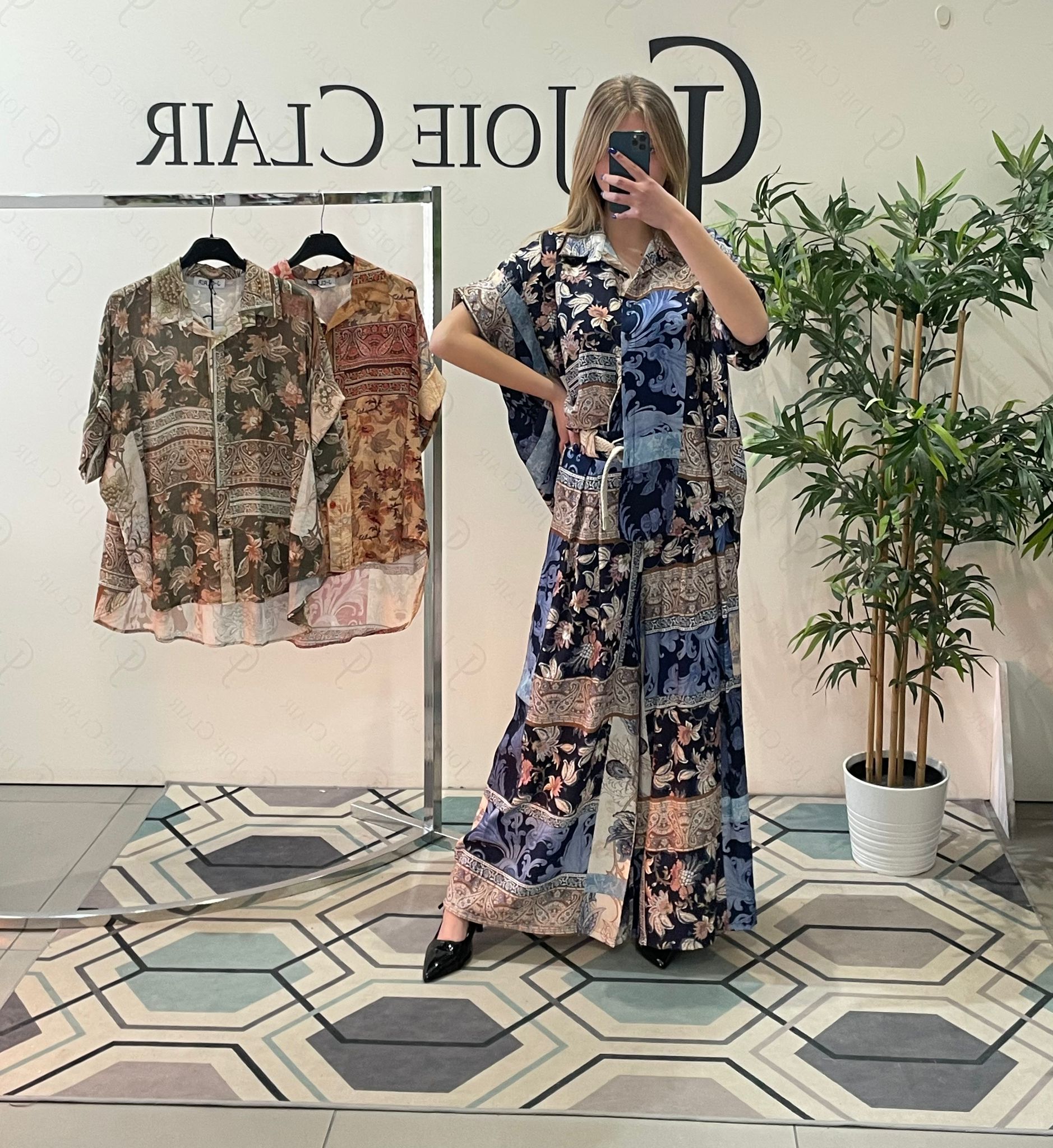 Фото Joie Clair (J-Clair)