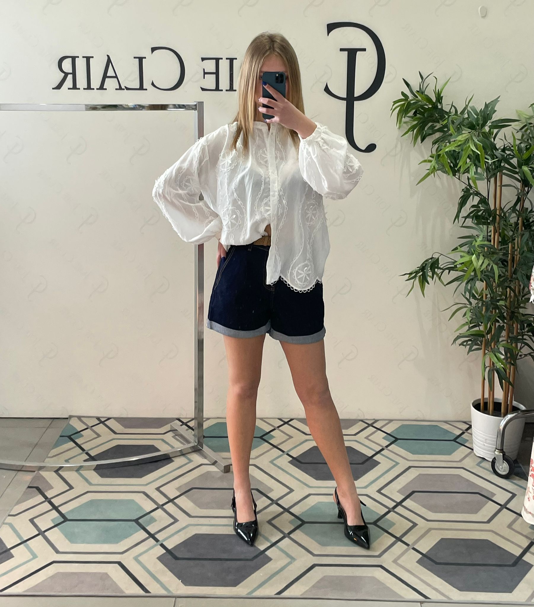 Фото Joie Clair (J-Clair)