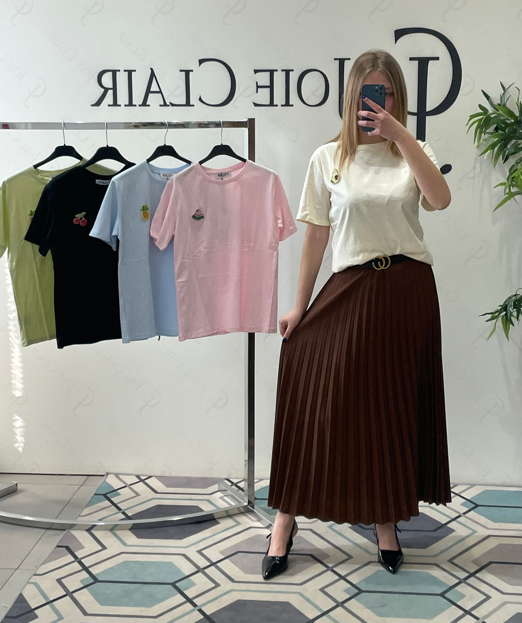 Фото Joie Clair (J-Clair)