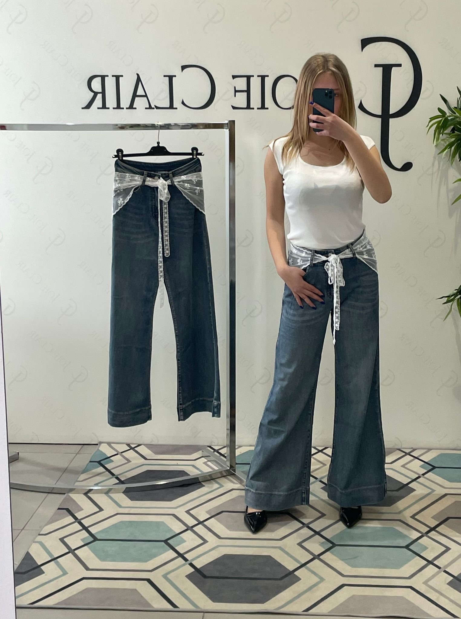 Фото Joie Clair (J-Clair)