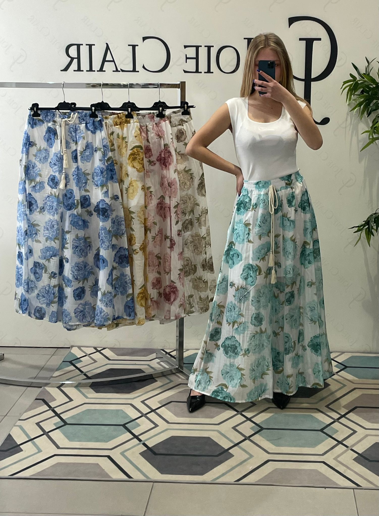 Фото Joie Clair (J-Clair)